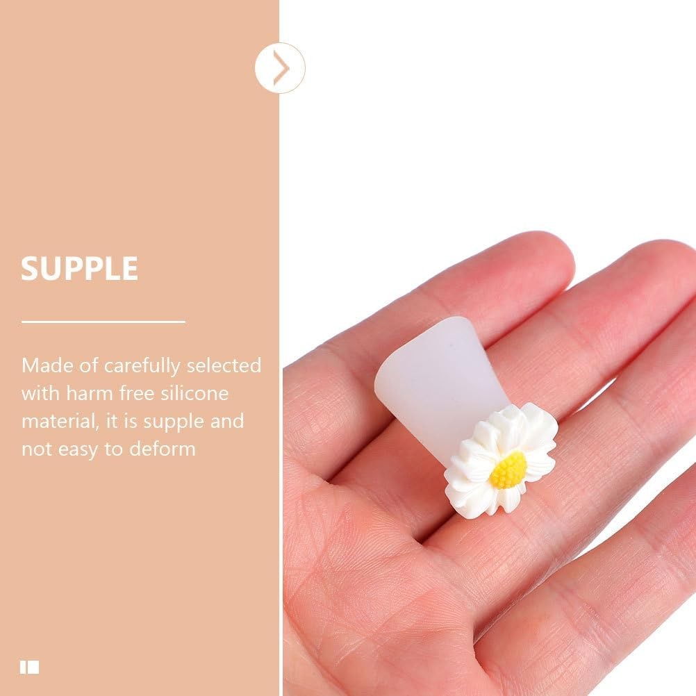 FOMIYES Silicone Toe Splitter - 8Pcs Soft Gel Toe Separators for Pedicure and Nail Art Reusable and Washable Cute Design for Comfortable Toenail Trimming image number 2