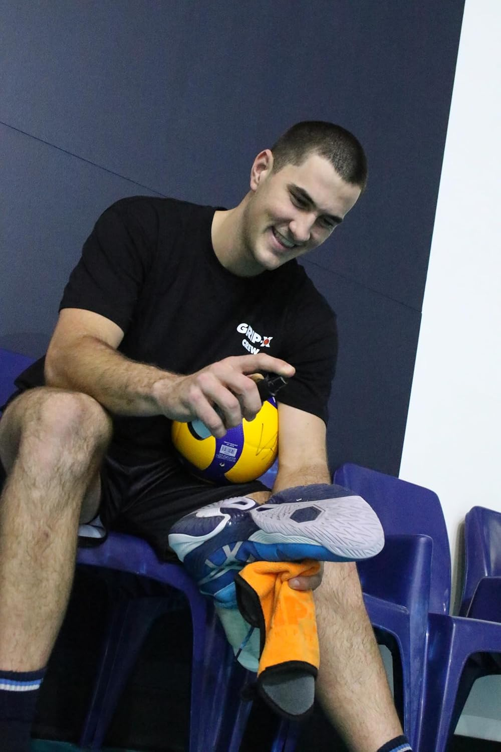 GRIP-X, Shoe Grip Spray, Smooth Vanilla Scent, 120Ml image number 2