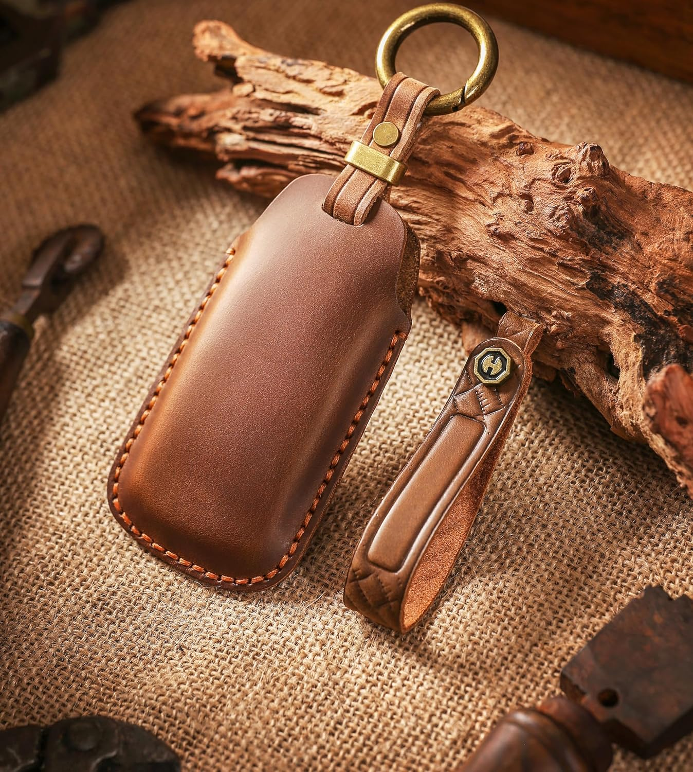 Ontto Cowhide Car Key Cover Fit for Chery Tiggo 8Plus Tiggo 8 New 5 plus 7Pro Max Omoda 5 C5 Handmade Leather Key Case Holder Keyring Key Chain Smart Key Shell Accessories image number 3