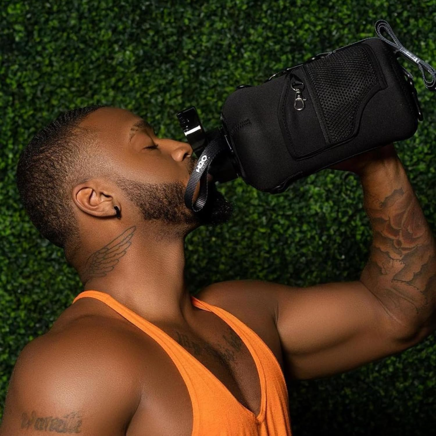 H2O Capsule 2.2L Half Gallon Water Bottle with Storage Sleeve and Removable Straw &ndash; BPA Free Large Reusable Drink Container with Handle - Big Sports Jug, 2.2 Liter (74 Ounce), Jet Black image number 5