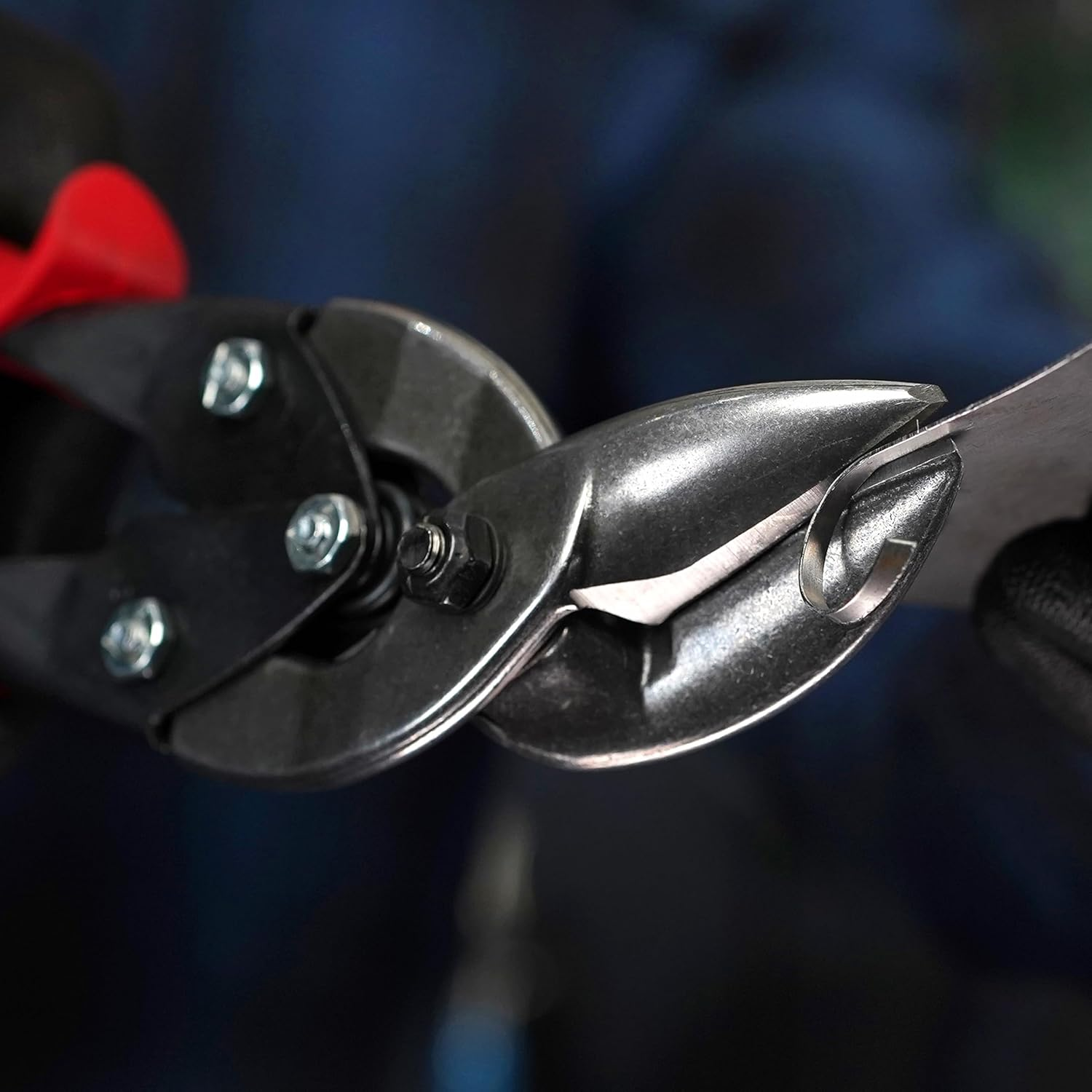 MIDWEST Aviation Snip - Left Cut Offset Stainless Steel Cutting Shears with Forged Blade & KUSH'N-POWER Comfort Grips - MWT-SS6510L image number 3