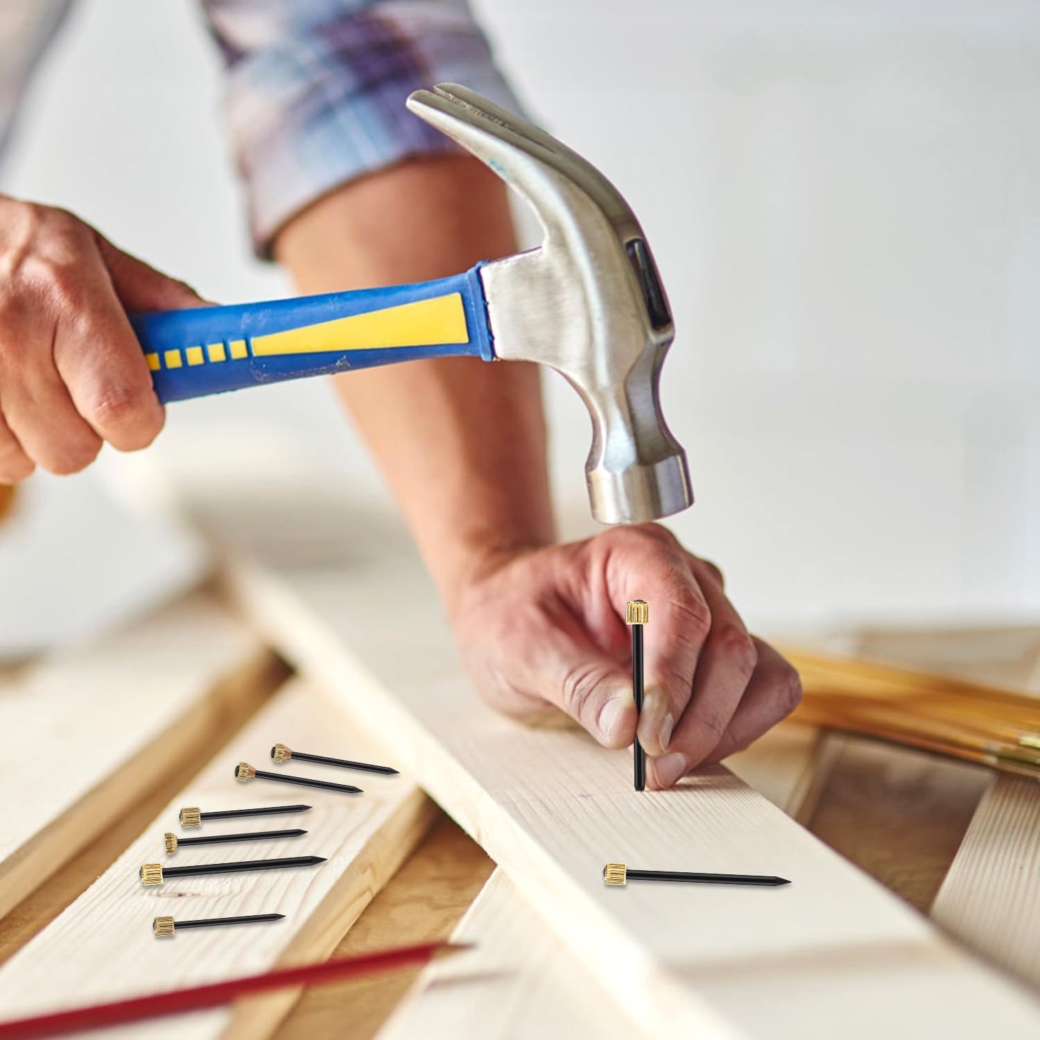 120Pcs Picture Hanging Nails, Steel Pin & Brass Head Picture Frame Nails with Plastic Box 4 Size Picture Decorative Hangers for Pictures Mirrors Baskets image number 2