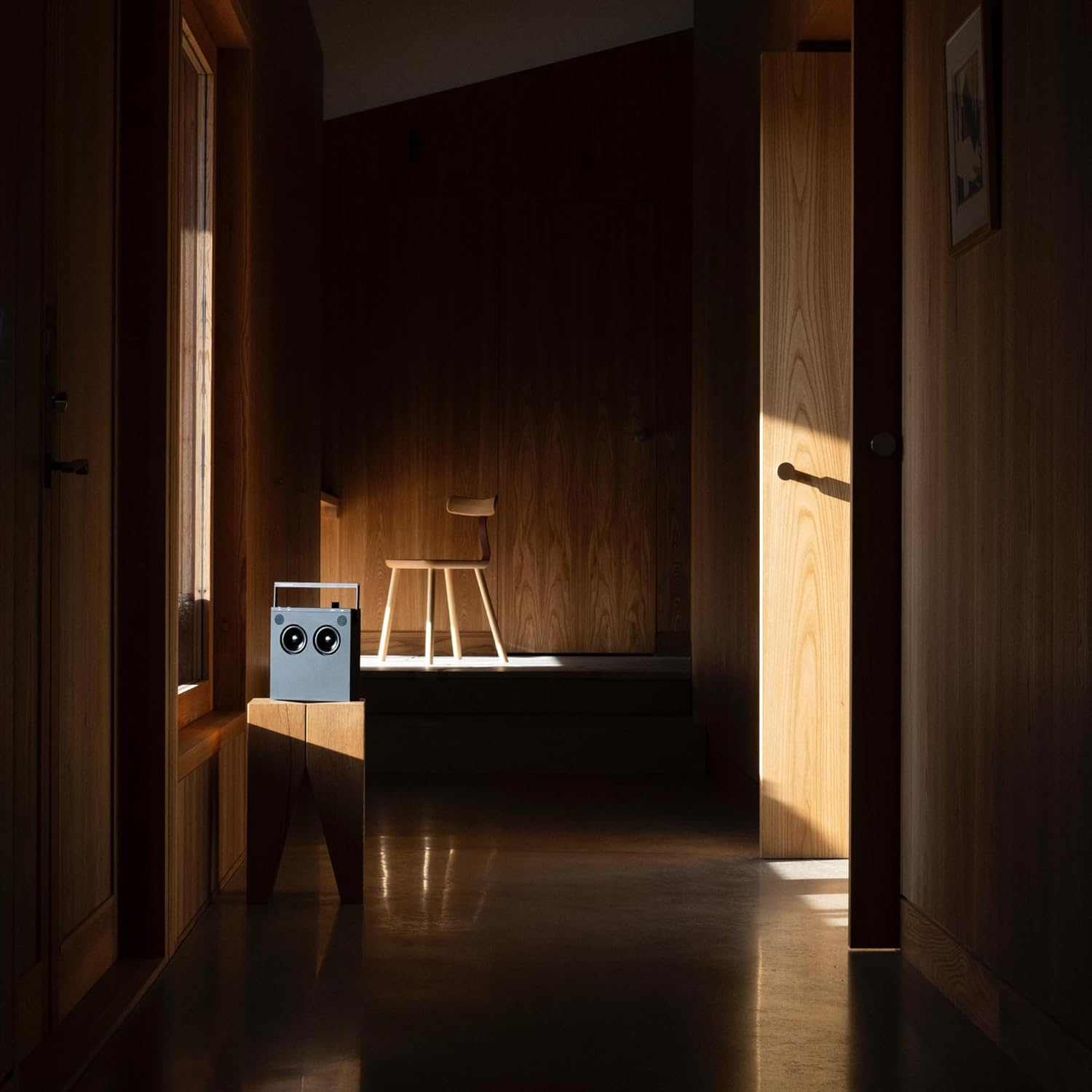 Teenage Engineering OB-4 Magic Radio Portable Stereo Speaker with Built-In Loop Recorder and Tape Transport, Black image number 3