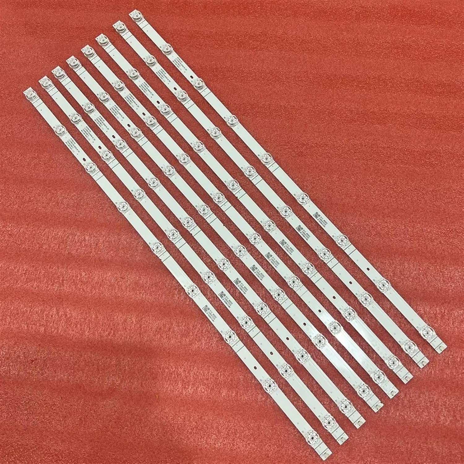 LED Backlight Strip for TV 70H6500G 70A6G 70H6570G 70A6G3 70A61G 70A6H SVH700A31 HD700X1U91-L1 CRH-BX70X1U913030T080902H image number 1
