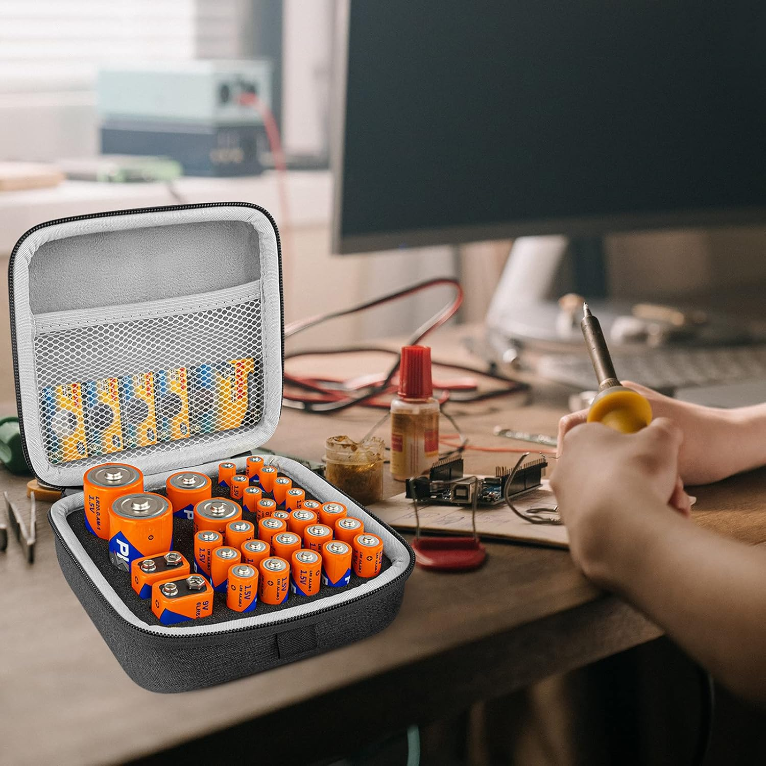 Linkidea Small Hard Case Battery Organizer Storage Box, Batteries Carrying Holder Container - Holds 31 Various Sizes AA AAA 9V C D Batteries (Dark Grey)