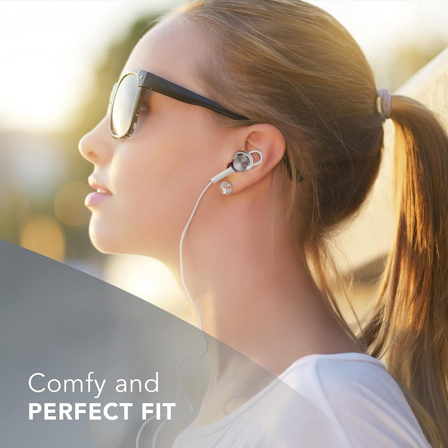 Music Sound Wired In-Ear Headphones - 3.5 Mm Jack Connection - Stable and Comfortable - Ergonomic - Black - White image number 5