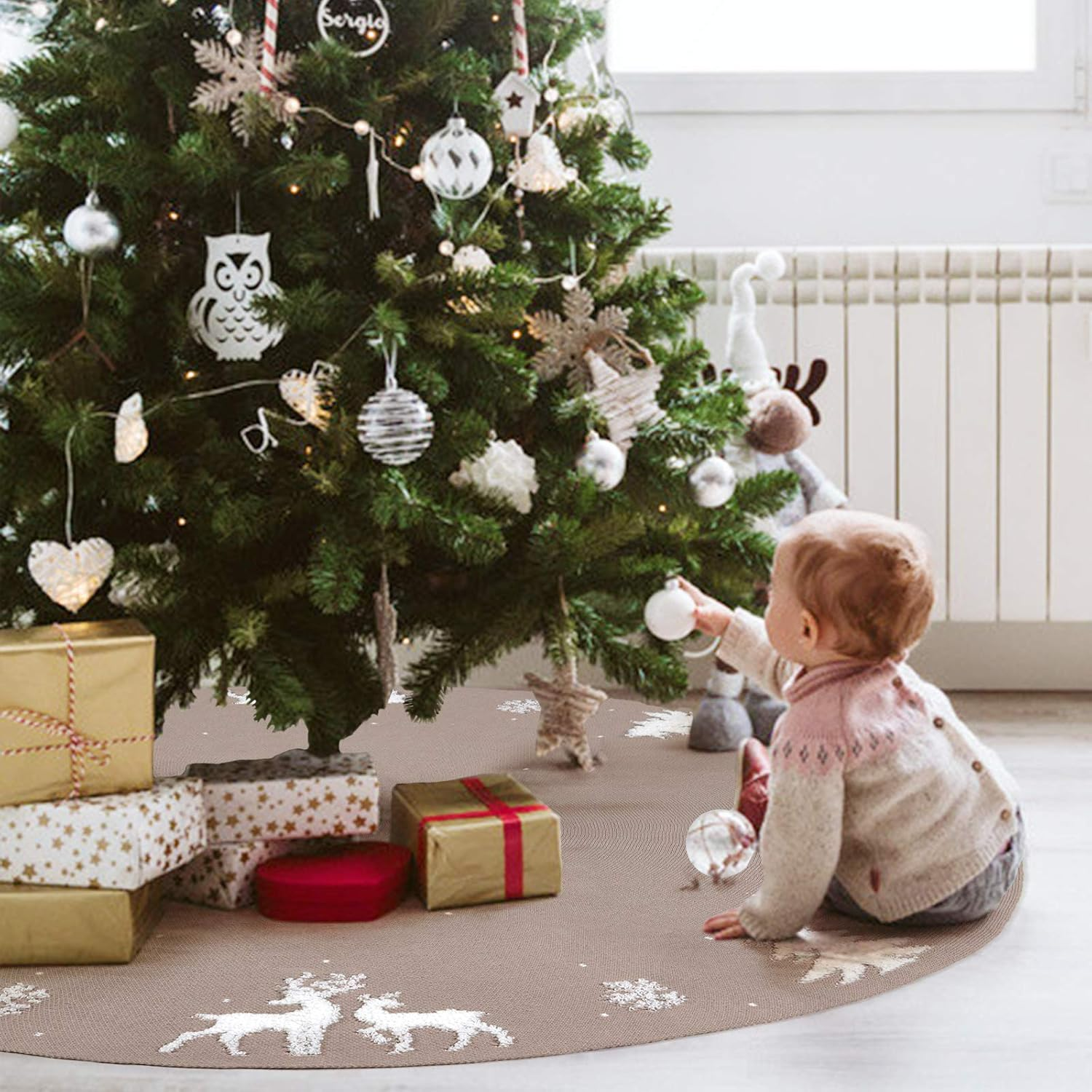 Dremisland Christmas Tree Skirt, Cable Knit Knitted Thick Rustic Tree Skirt for Xmas Holiday Decoration- 3D Elk and Christmas Tree (36Inch/90Cm, Beige) image number 4