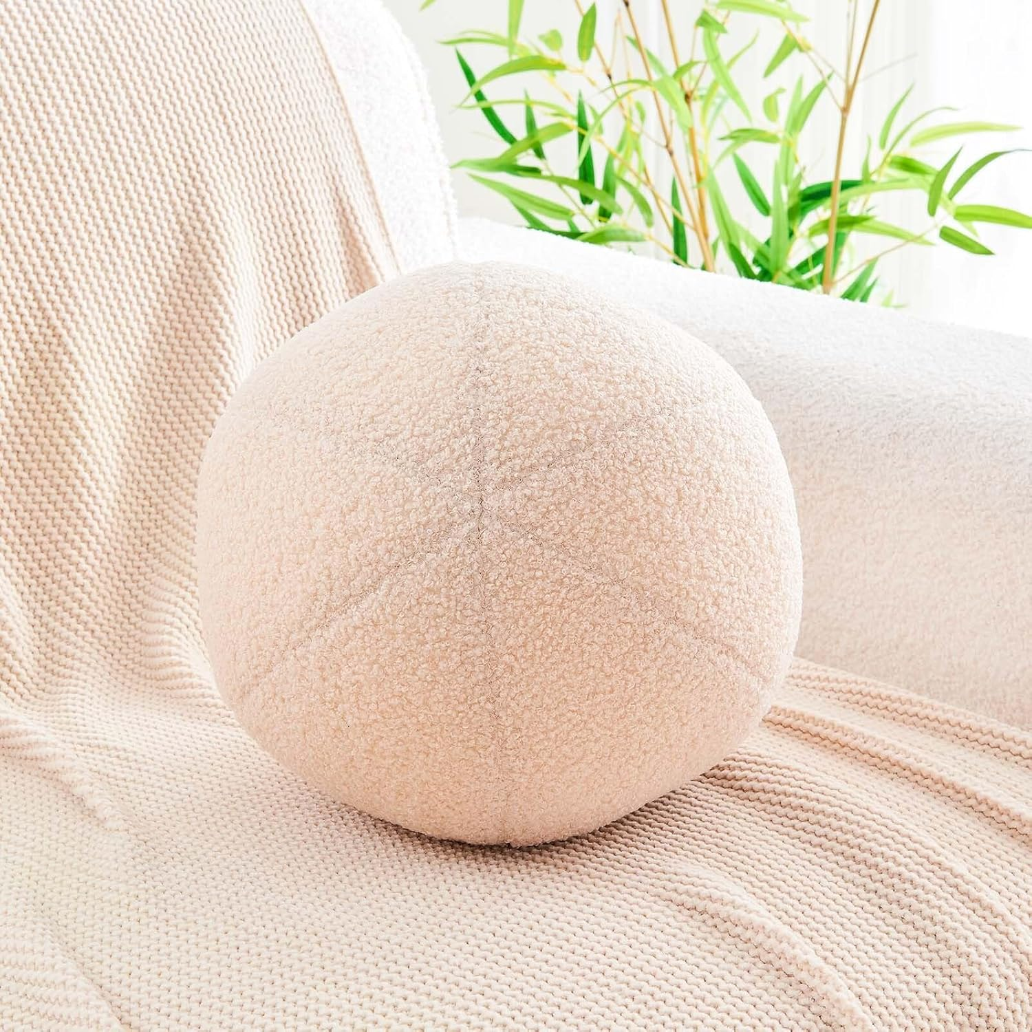 Uvvyui Beige Sphere Boucle Plush Pillow Cushion, Soft Decorative Throw Pillow, 11.8 Inch Sphere Pillow for Couch, Sofa, Bedroom
