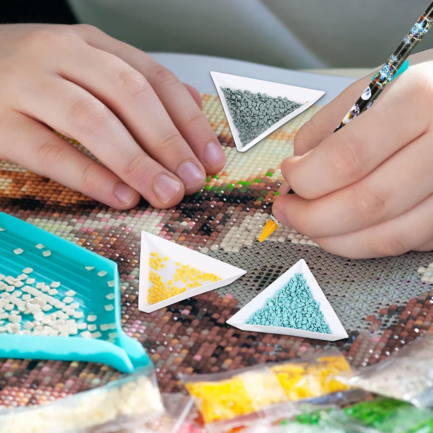 20 Pcs Rhinestone Picker Pen Set, 16 Yellow and White Self Adhesive Nail Dotting Wax Pen with 4 Triangular Bead Separator, Crystal Pick up Tools for Nail Art Diamond Painting