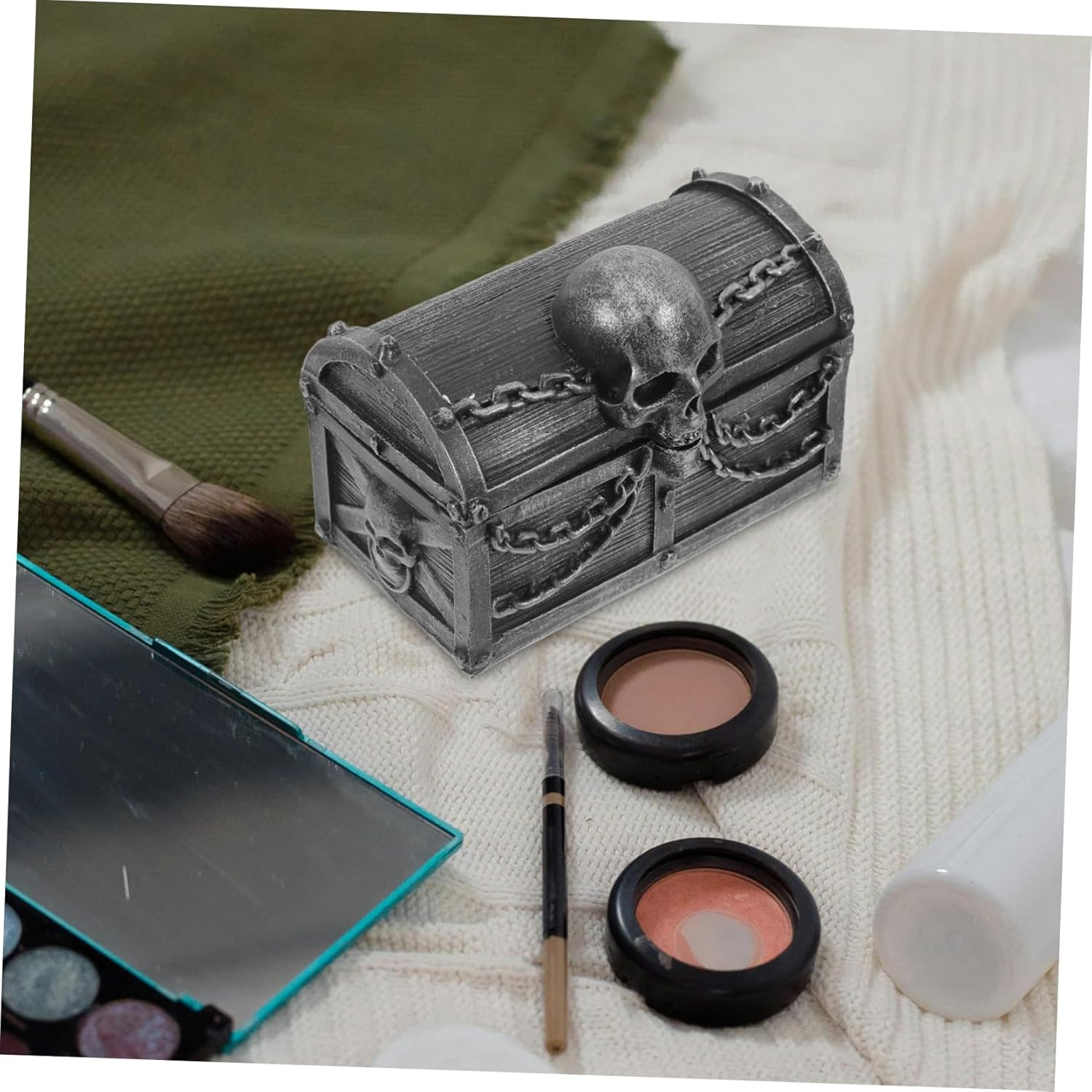 Kichvoe Multifunctional Skull Box Lockable Decorative Storage for Jewelry Accessories Toy Chest for Home image number 2