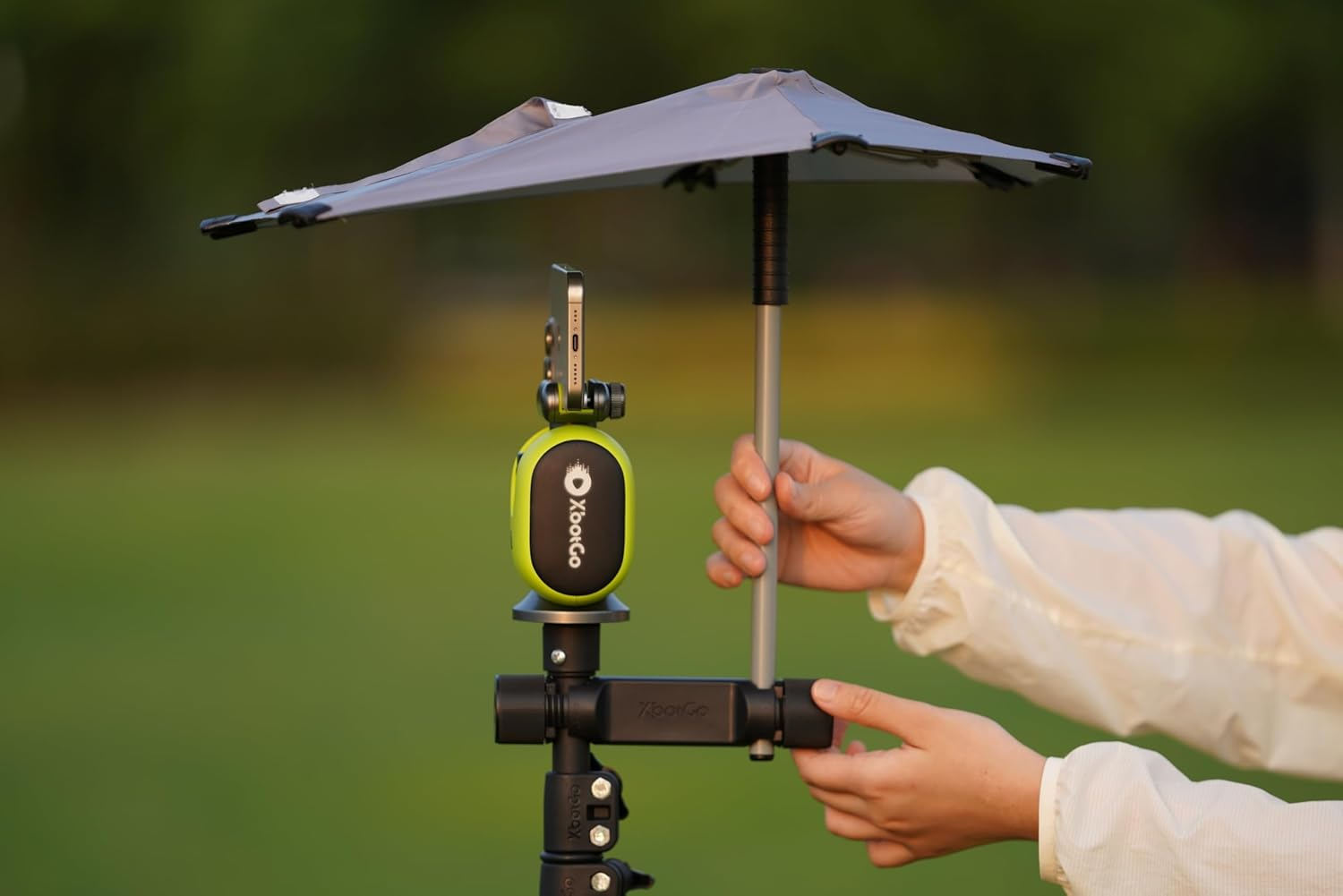 Weather Guard Umbrella &ndash; Durable, Lightweight Protection for Outdoor Sports, Safeguards Gimbal/Chameleon from Rain, Wind, and UV Rays &ndash; Ideal for Outdoor Sports Enthusiast image number 1