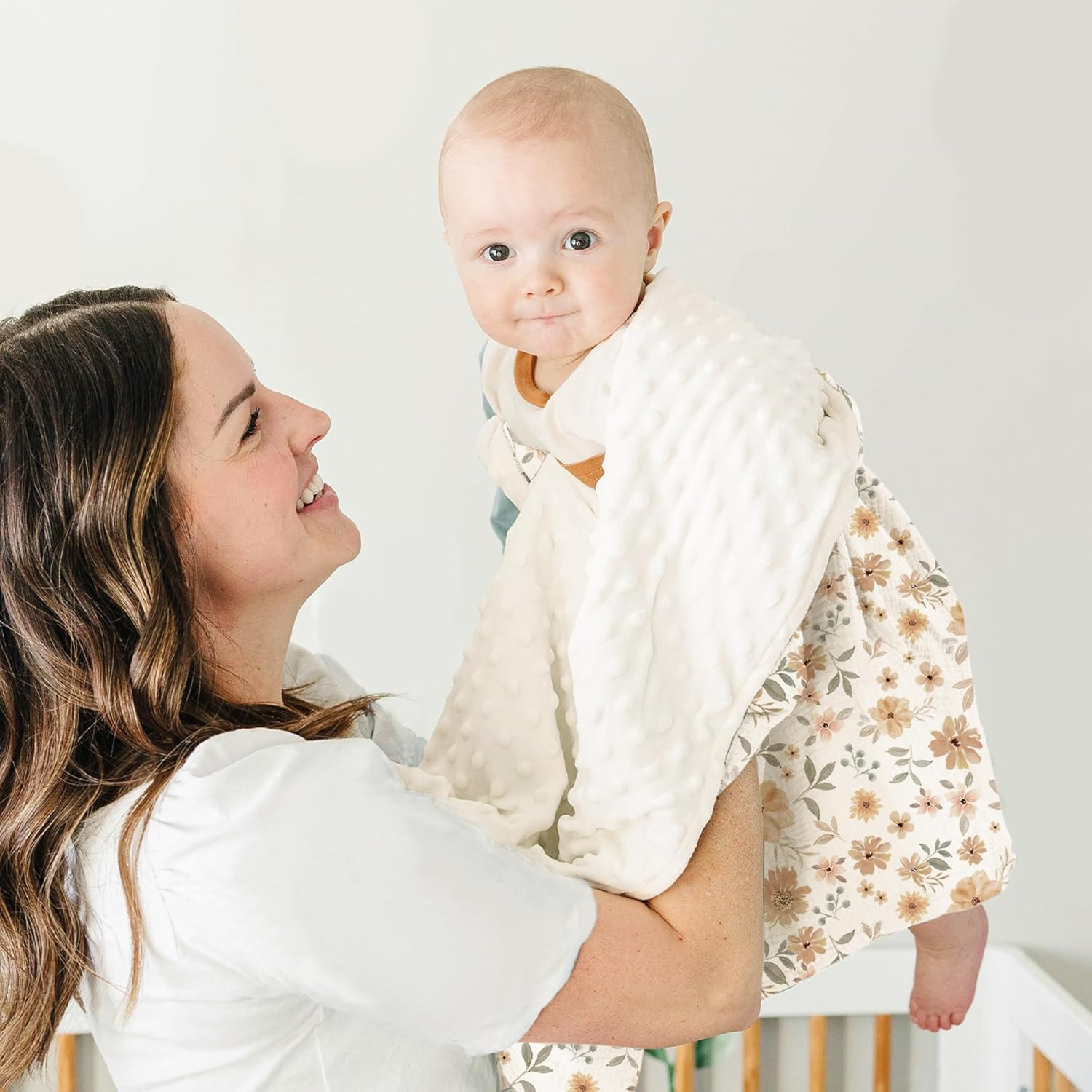 Konssy Baby Blankets for Unisex Boys Girls, Super Soft Nursery Minky Blankets with Muslin Cotton Front and Dotted Fleece Backing, Printed Bed Throws Newborn image number 4