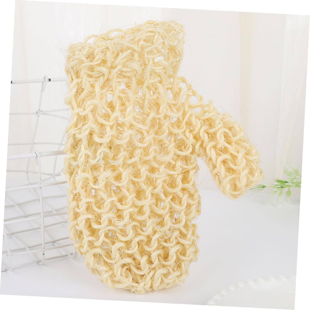 2Pcs Exfoliating Gloves Natural Scrubbing Mittens for Bathing and Skin Massage Ergonomic Design for Gentle Exfoliation and Deep Cleansing for Daily Use image number 2