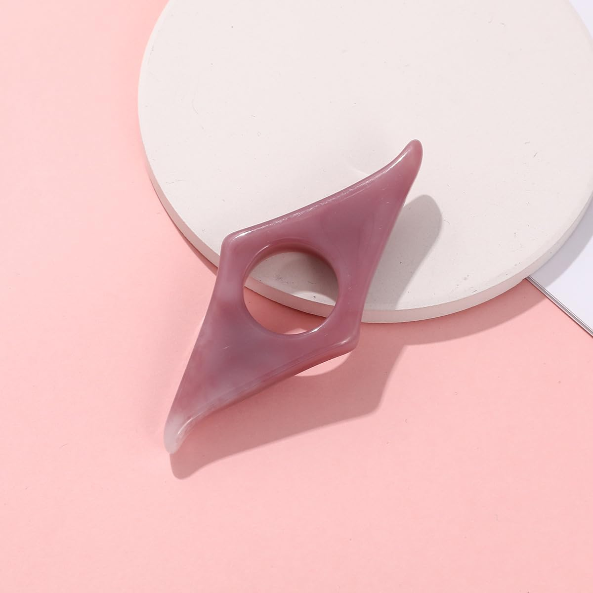 Roczential 3 Pieces Book Page Holder, Thumb Book Page Holder Resin Thumb Bookmark Personalized Thumb Reading Ring for Reading in Bed Teachers Readers Book Lovers Gifts Literary (3 Color)