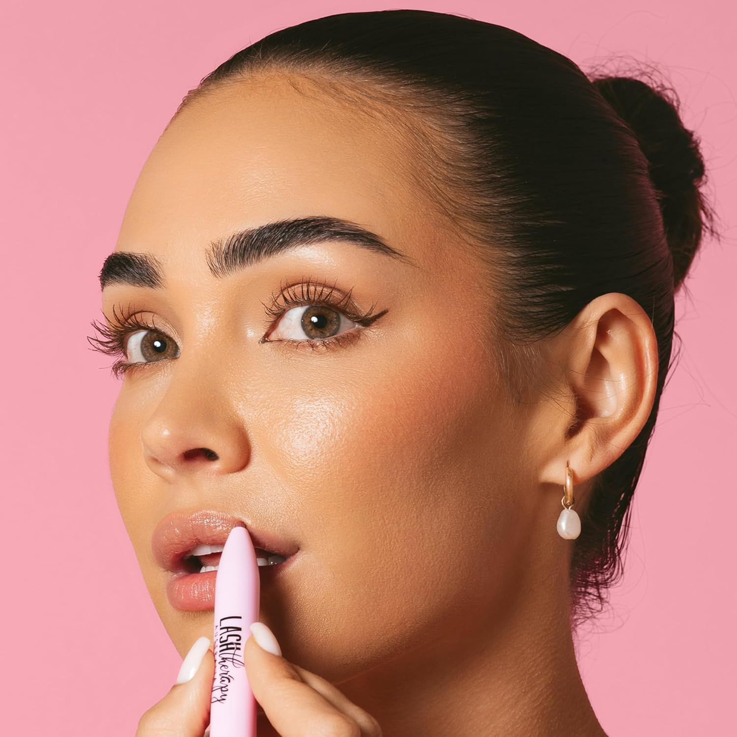 Lash Therapy Australia 4-In-1 | Makeup Pen, Lip Liner, Eyeliner, Brow Pencil & Highlighter | Compact, Travel Friendly Makeup Pen for Lips, Eyes, Brows & Face image number 6