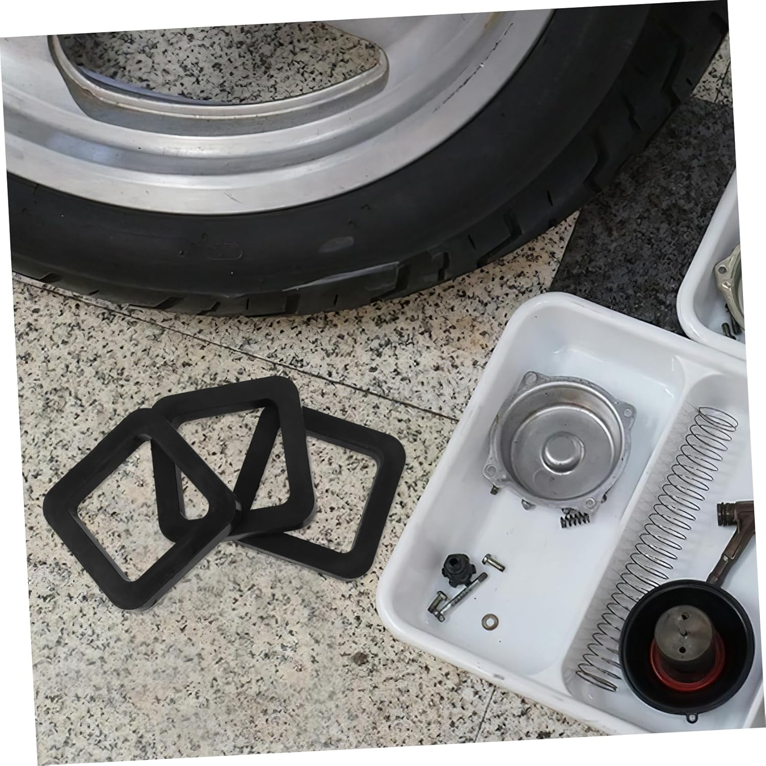 ULTECHNOVO 3Pcs Hitch Rattle Stopper Trailer Cushion Pad 2 Inch Noise Absorbing Rubber Buffer for Reducing Trailer Rattle Compatible Towing Hitches image number 6