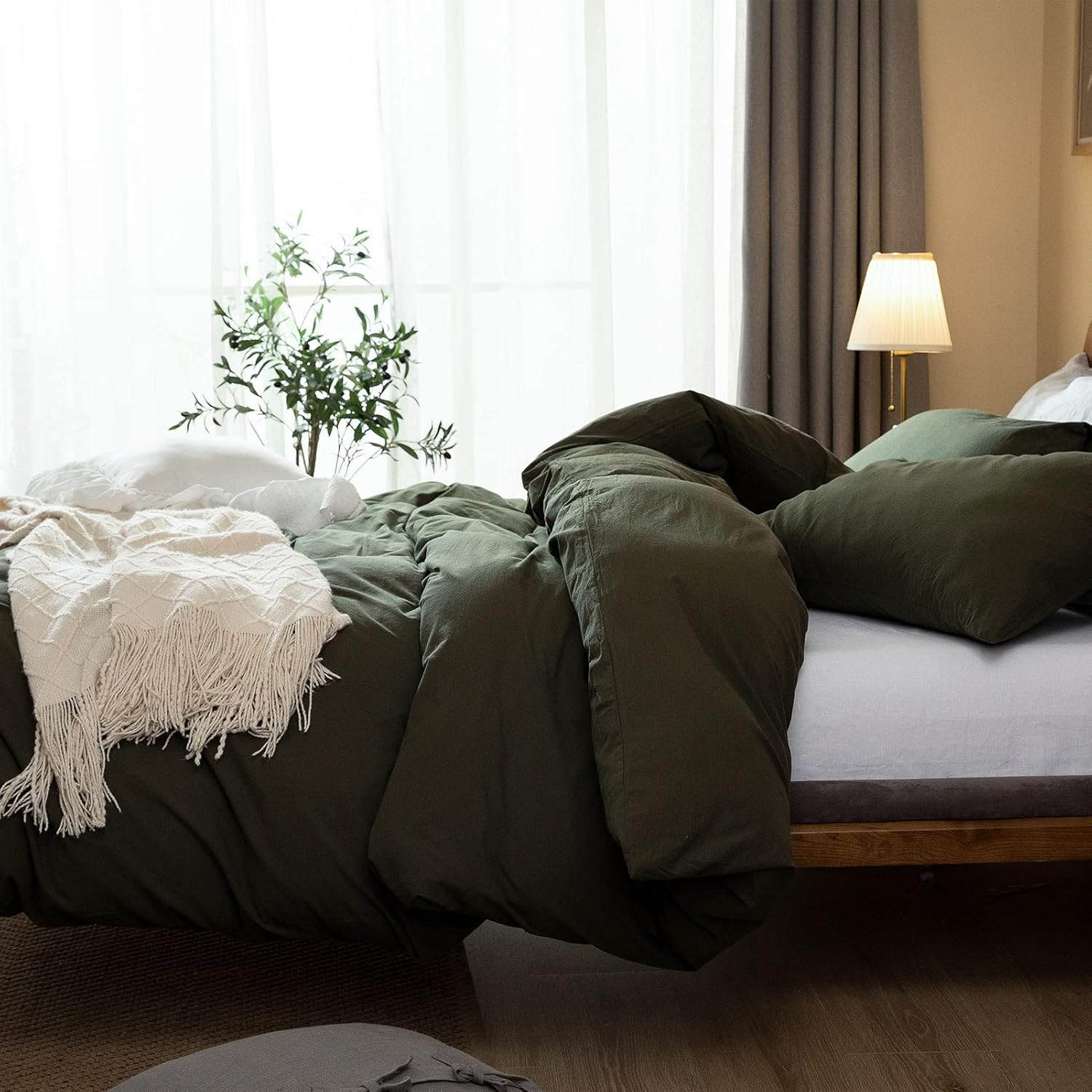 Dark Green Duvet Cover Queen, 100% Washed Cotton Linen like Textured Solid Color Casual Modern Green Bedding Set, with Zipper Closure, Luxury Soft Relaxed Feel Natural Wrinkled Comfy (3Pcs, Queen) image number 4