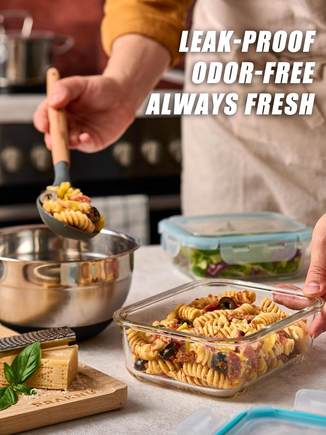 BEWAVE Glass Food Storage Containers with Snap Locking Lids, 4 Pack 1000Ml Meal Prep Container, BPA Free& Leak Proof image number 2