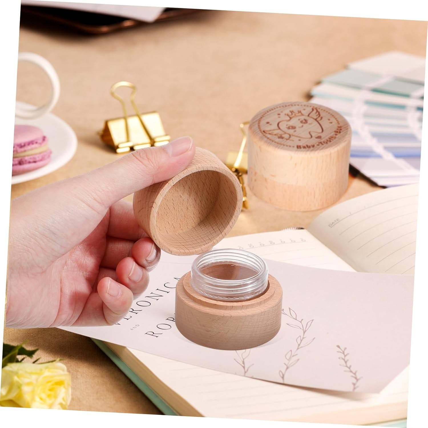 4Pcs Stylish round Tooth Storage Box Decorative Trinket Box Lid for Boys and Girls Lost Teeth Elegant Craft image number 6