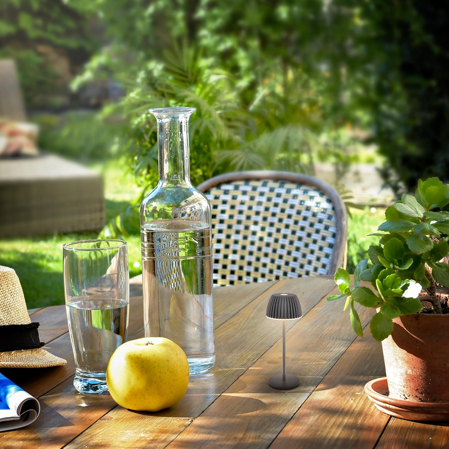 BRILONER - Riffle Nano LED Table Lamp Wireless IP44 with Light Edge, 6 X 15.5 Cm, Touch Dimmer, Battery Replaceable, Bedside Lamp, LED Lamp, Battery Lamp, German Design Award Winner 2025, Anthracite image number 1