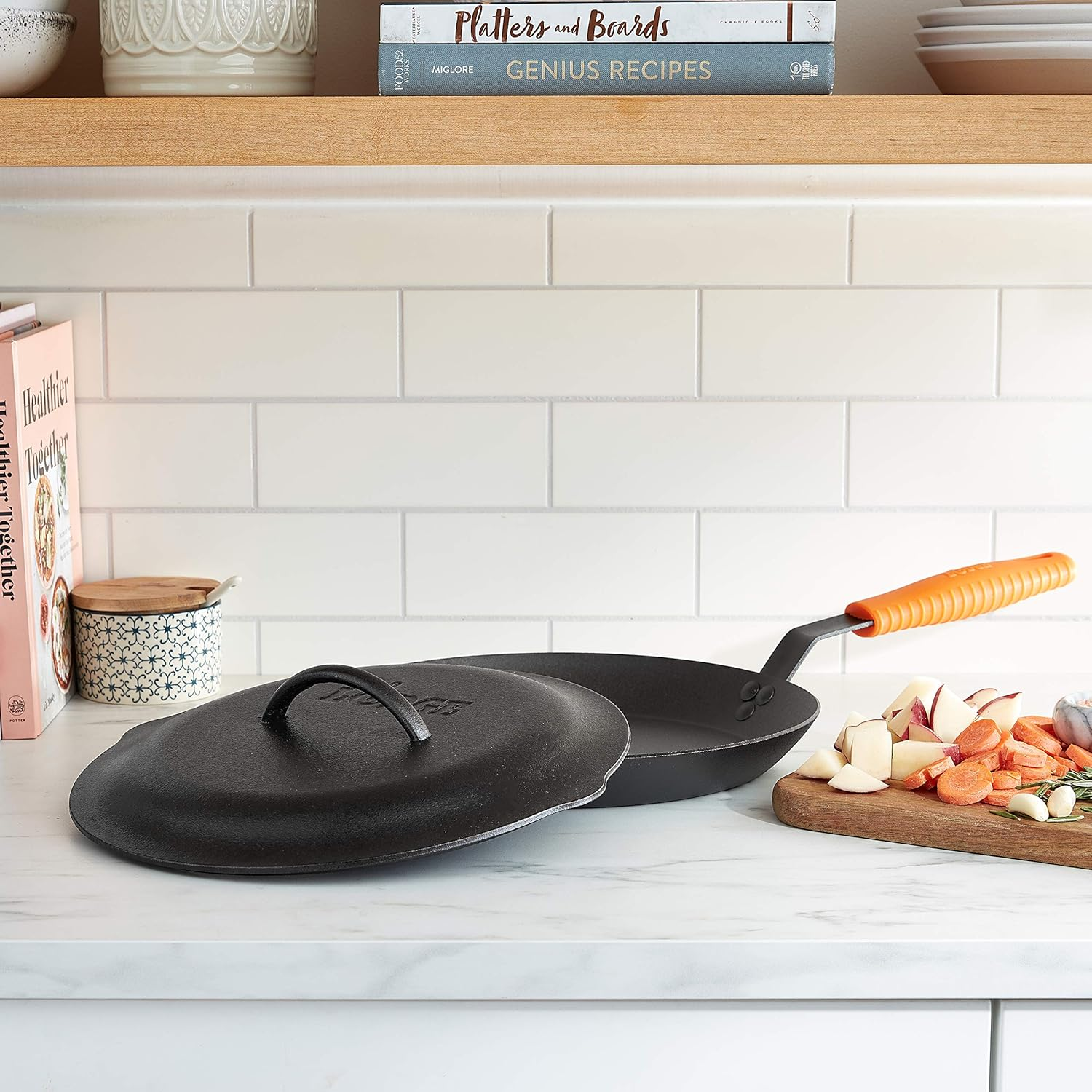 Lodge L10SC3 12 Inch Cast Iron Cover, Black image number 5