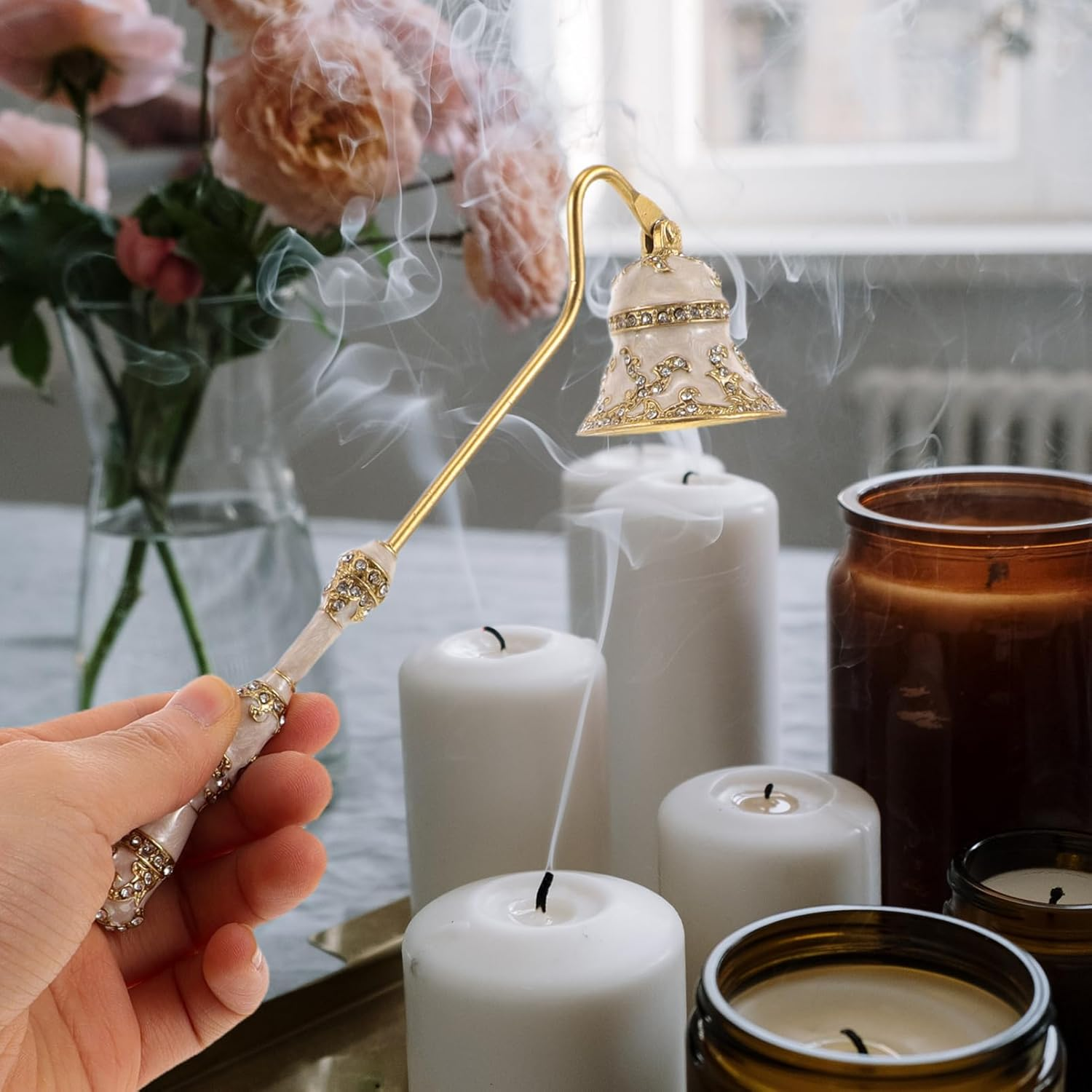 VICASKY Handheld Wick Fire Extinguisher Vintage Metal Candle Snuffer Odor Elimination Tool for Aromatherapy Candles Home Hotel Restaurant image number 2