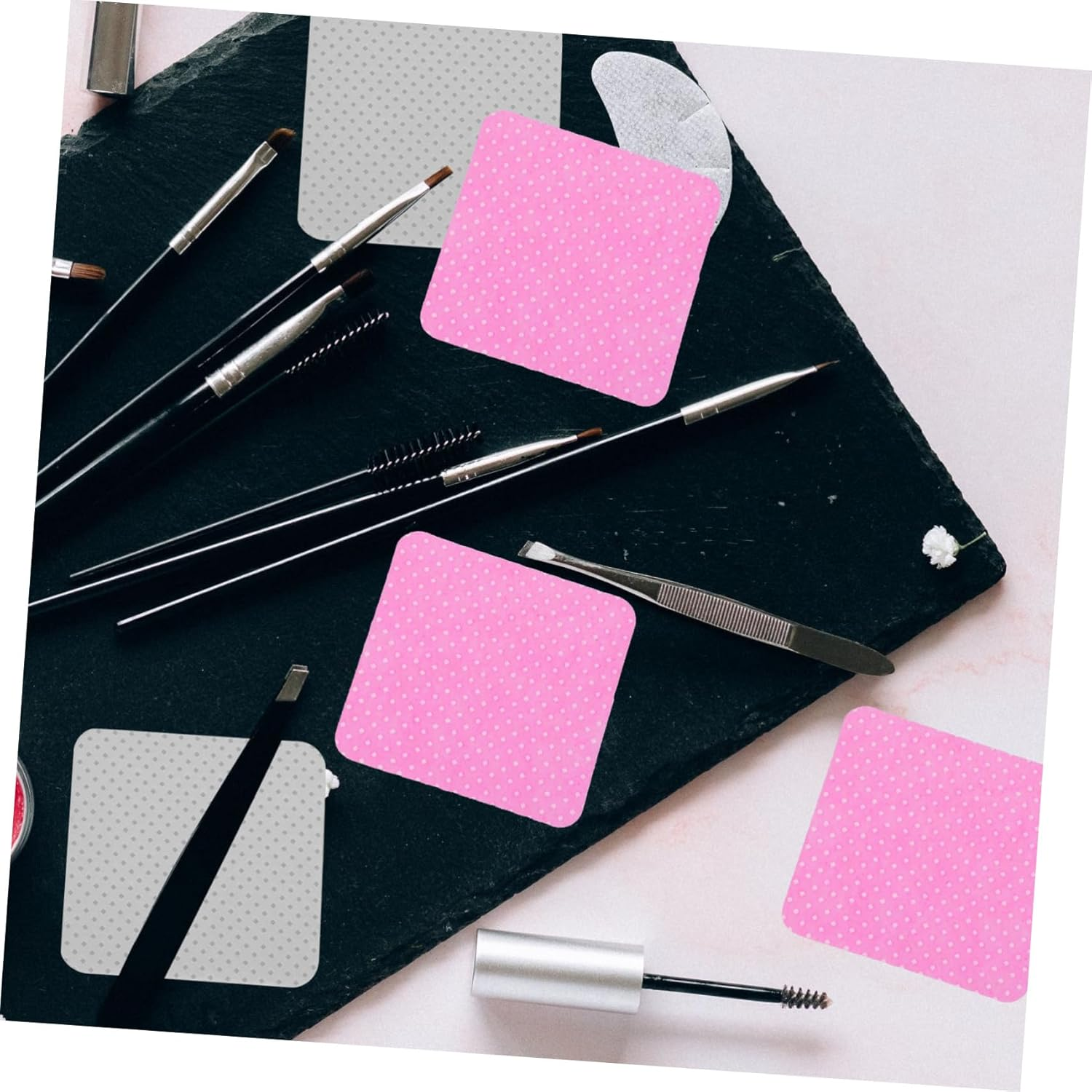 PLAFOPE Travel 600Pcs Lash Extension Glue Wipers Easy to Carry No Dregs No Chips for Business Trips Vacations image number 1