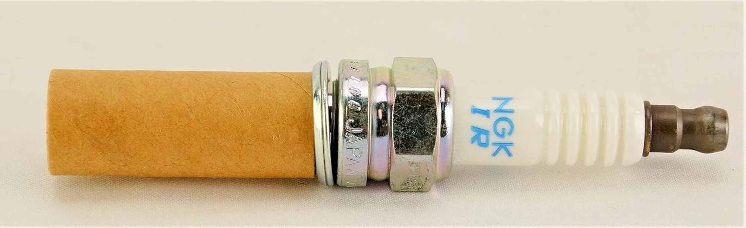 NGK (9723) SILZKR7B11 Spark Plug - Pack of 4 image number 5