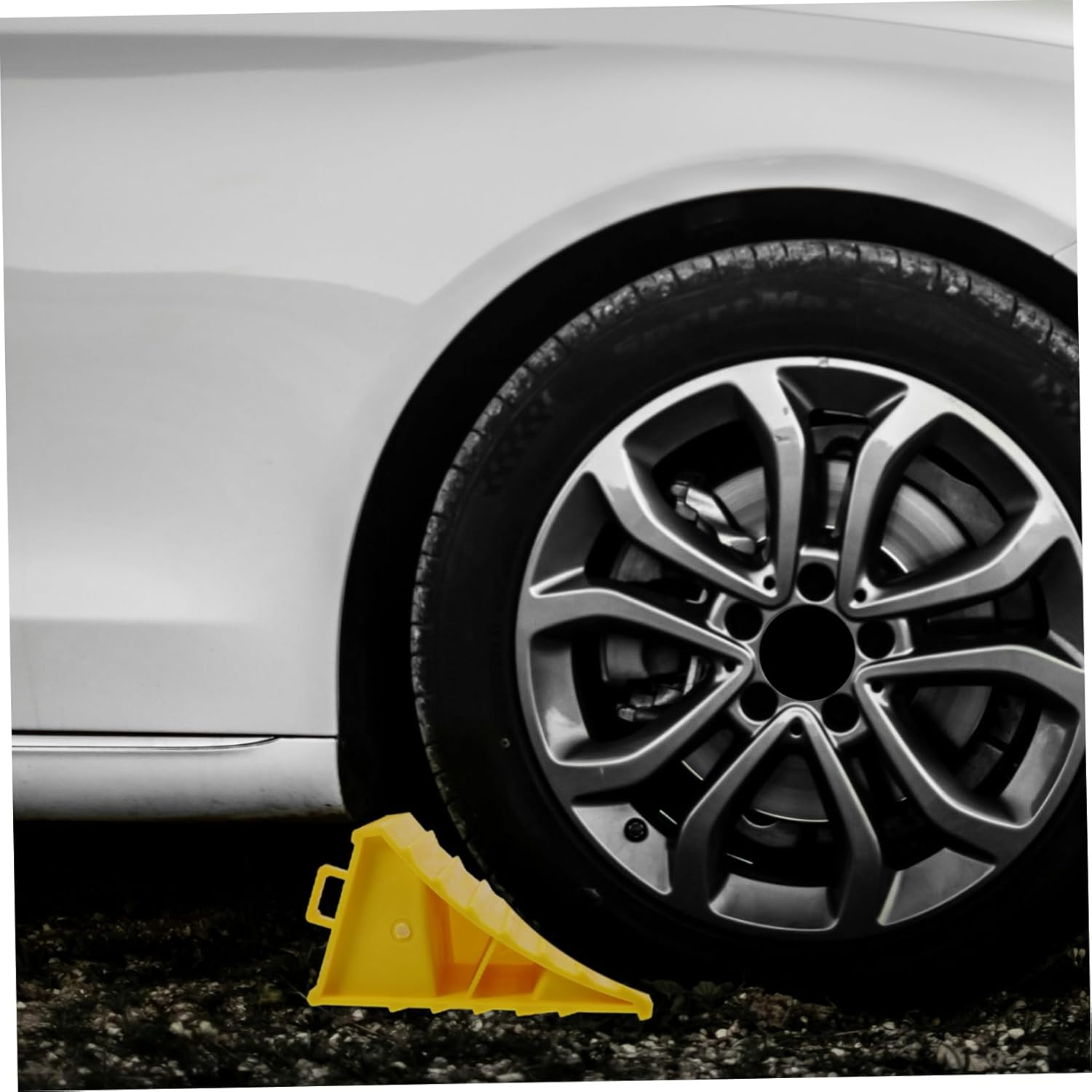 SOLUSTRE 2Pcs Car Block Camper Wheel Chock Leveling Blocks Ramp Rv Wheel Chock Vehicle Ramp Caravan Wheel Chocks Wheel Chocks for Rv Trailer Trucks Threshold Ramp Trailers Wheel Chock Abs image number 4