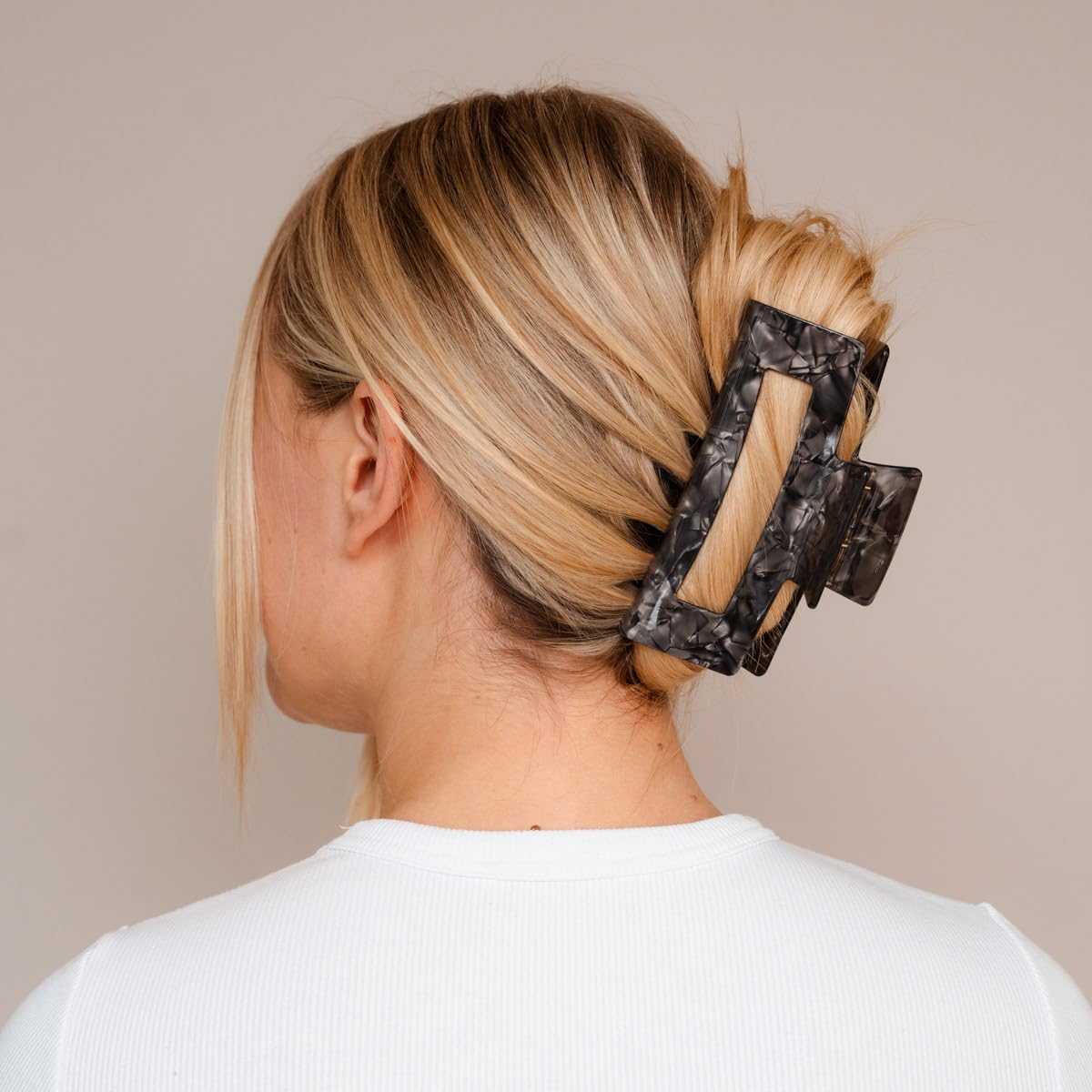 CLAIDE Theresa XL Hair Clip (12.5 Cm) - Innovative Double Spring Technology, Extra Strong Hold for Thick & Long Hair - Handmade from Organic Acetate - Comfortable & Gentle on the Head (Black) image number 5