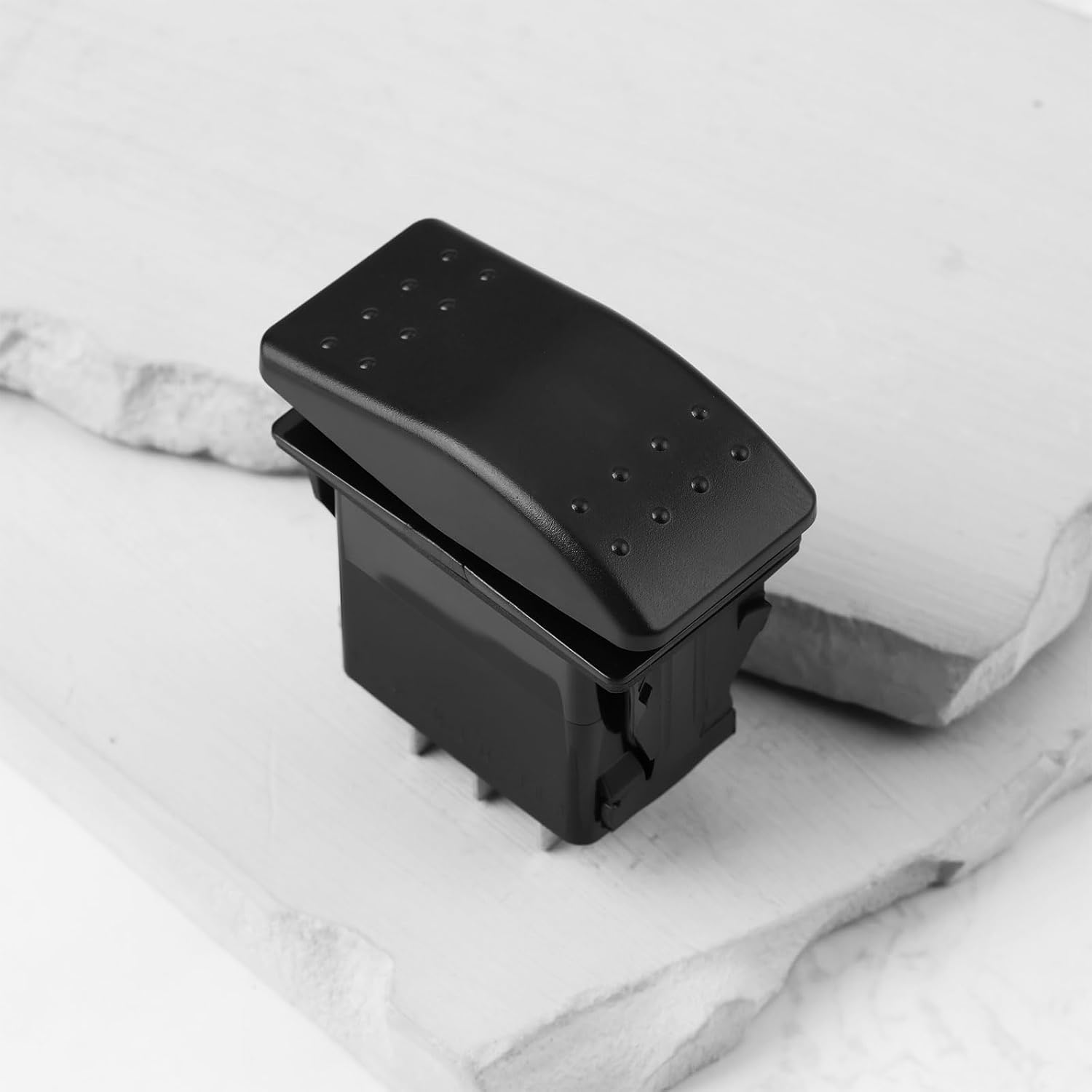 6 Pin 3 Speed Rocker Switch 12V/20A VLD2S00B-AZC00-000 Suitable for Automotive Marine Industrial Control Panels image number 3