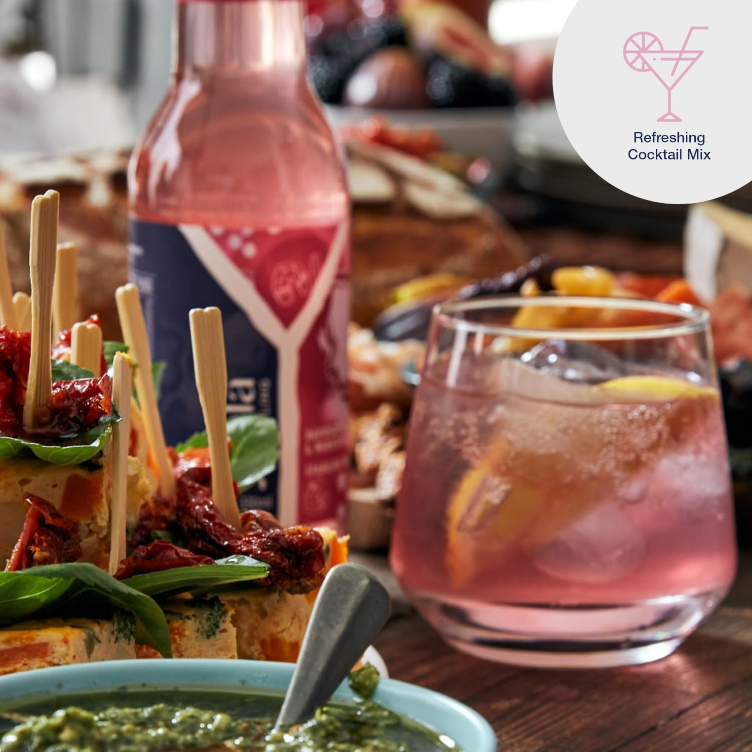 Yaala Sparkling Davidson Plum & Waratah, Refreshing Sparkling Water, All-Natural Australian Ingredients, Sugar-Free, Low-Calorie, Elevated Hydration, 330Ml, 12 Pack image number 3