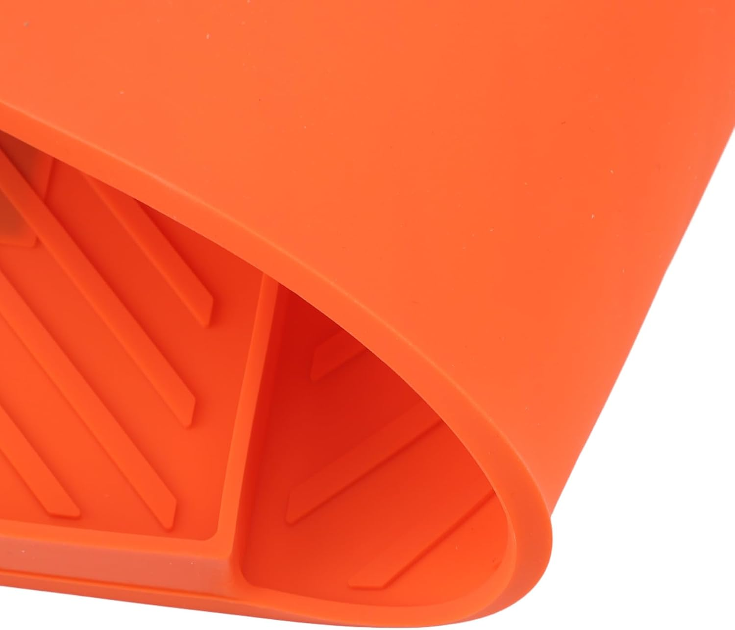 Tomato Cutting Holder Handheld Slicing Holder Kitchen Cutting Aid Gadget for round Fruits Lemon Cutter Holder Slicing Aid Tool (Orange) image number 3