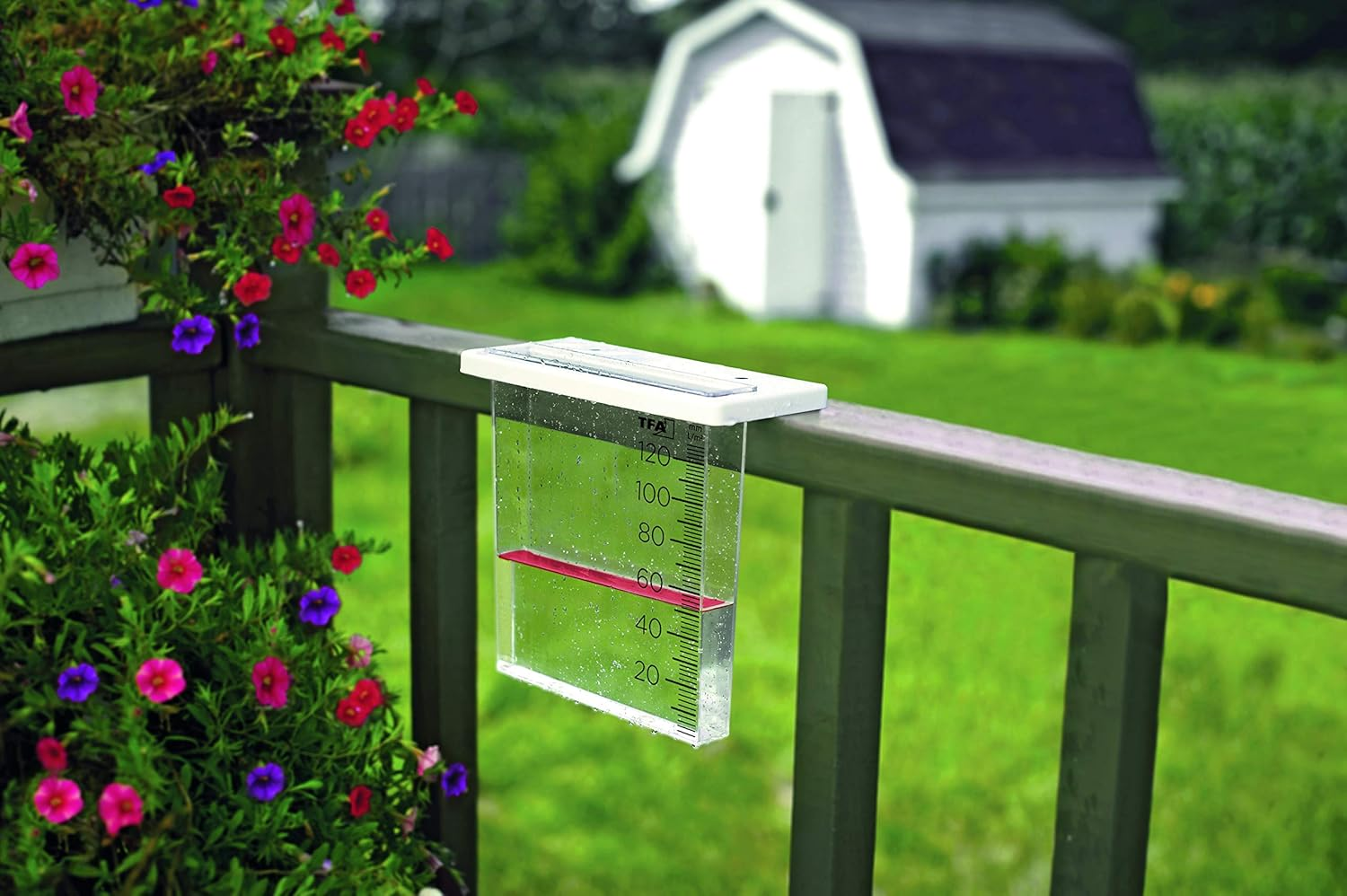 TFA Dostmann 47.1014 Analogue Rain Gauge Rain Gauge Rain Gauge for Fence Railing Clear L195 X W45 X H255Mm