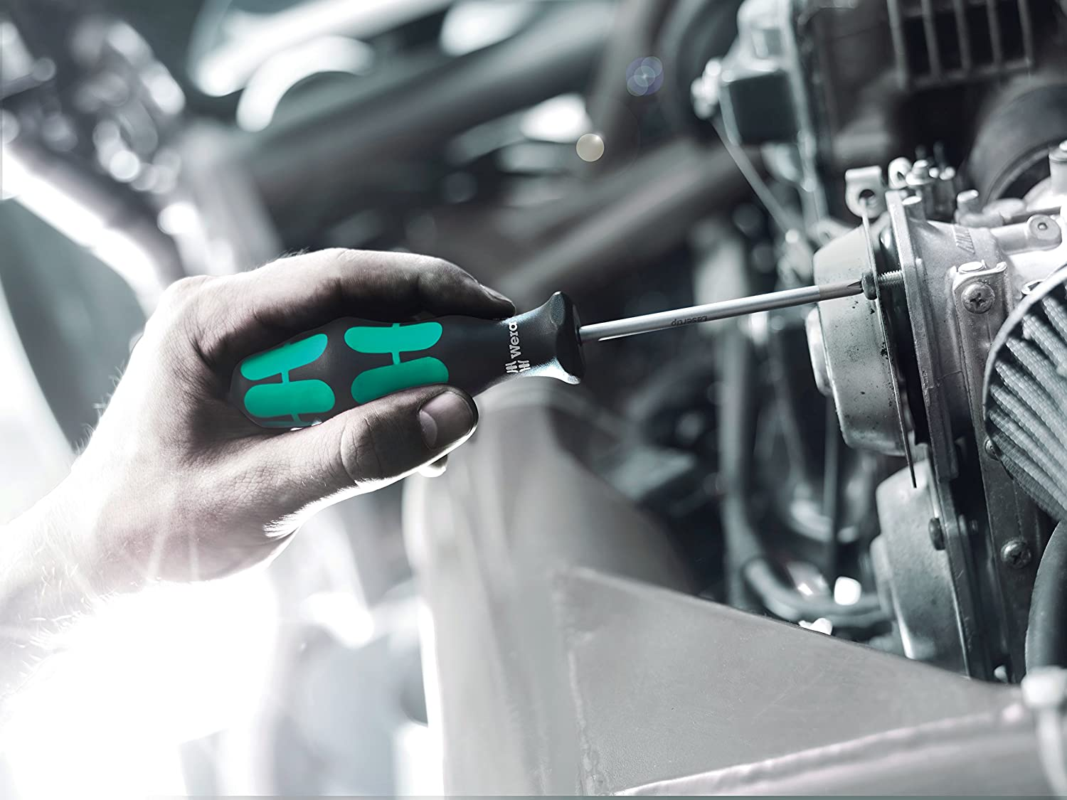 Wera 335 Screwdriver for Slotted Screws, 0.5 Mm X 3 Mm X 150 Mm Size image number 1