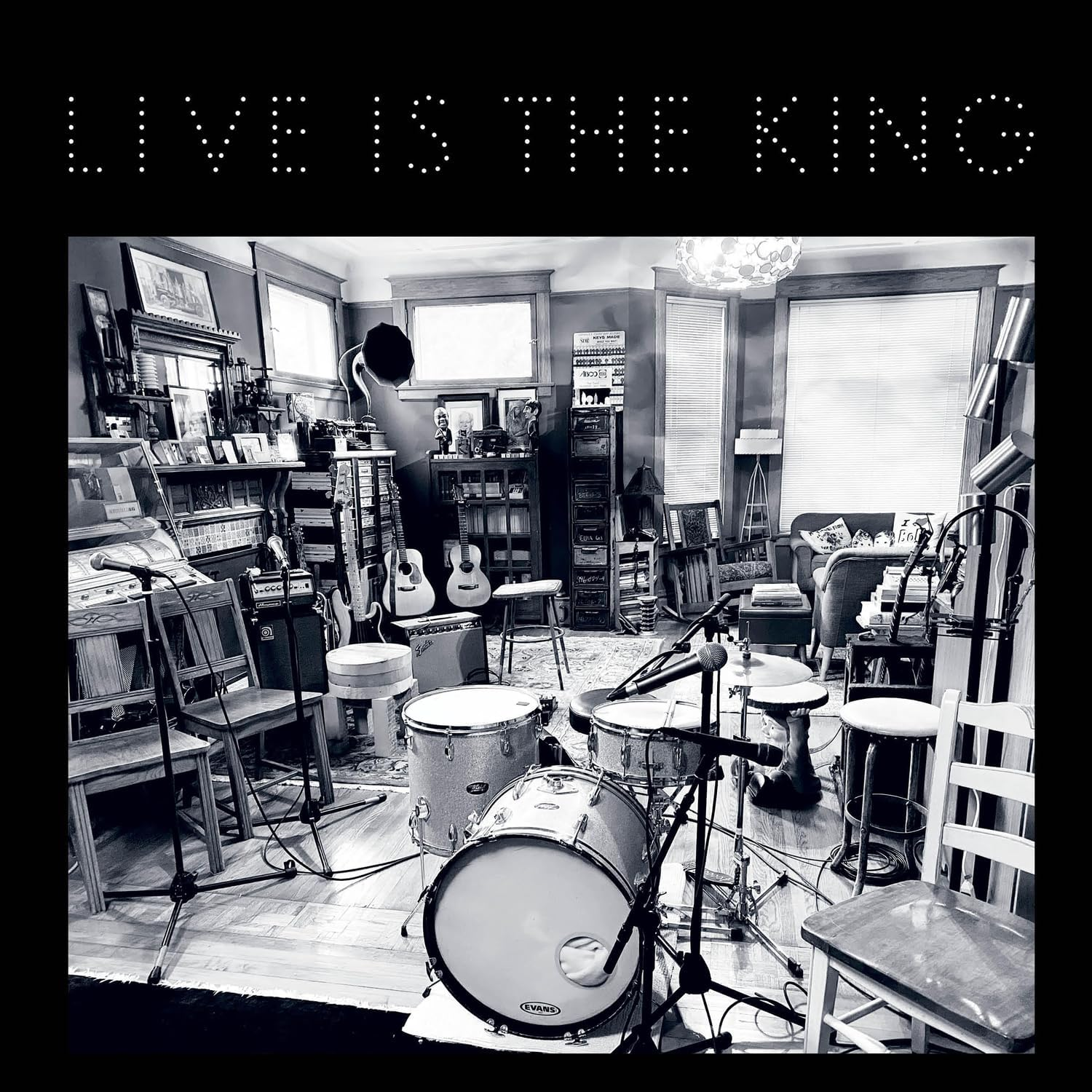 Love Is the King / Live Is the King
