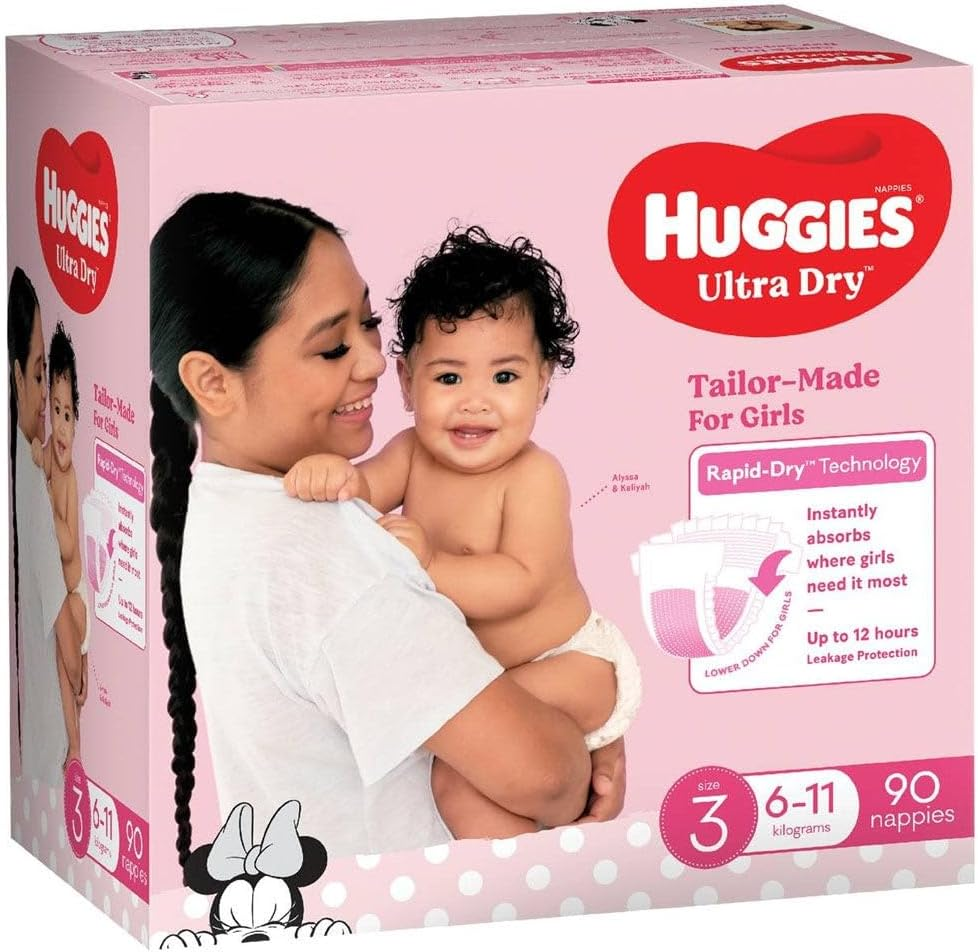 Huggies Ultra Dry Girls Nappies 90-Pieces Pack, Size 3