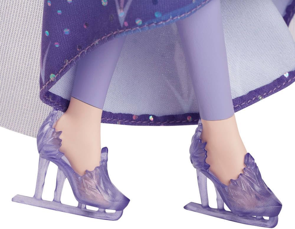 Mattel Disney Frozen Elsa Fashion Doll & Accessories, Ice-Skating Look with Removeable Dress & Skates plus 1 Pair of Shoes, Inspired by Frozen: Winter Festival image number 5