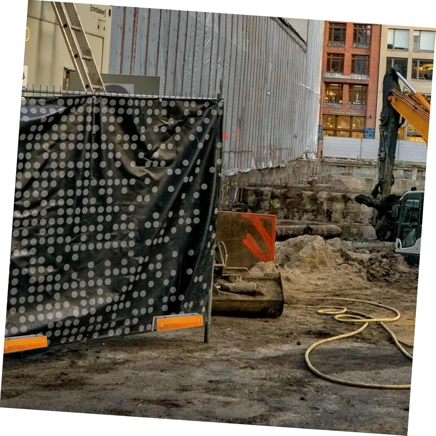 ABOOFAN 4Pcs Double-Sided Reflective Rectangular Road Delineators for High-Speed Highway and Garage Safety Enhanced Visibility Pavement Markers for Low-Light Driving Conditions image number 3