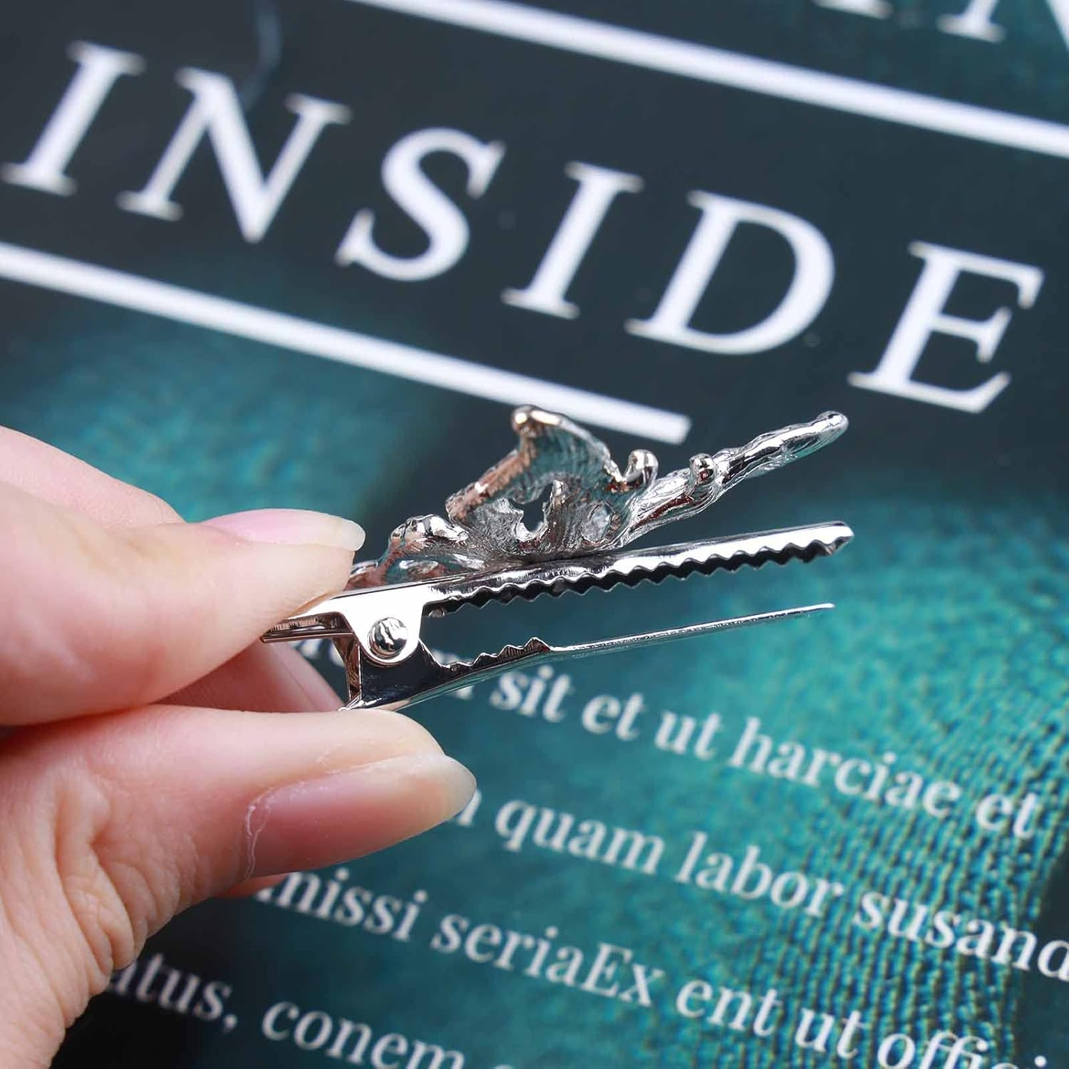 Yheakne Boho Butterfly Hair Clip Emerald Butterfly Hair Clip Silver Clip Butterfly Hair Clip Headpiece Decorative Hair Accessories for Women and Girls Headwear (Without Crystal) image number 4