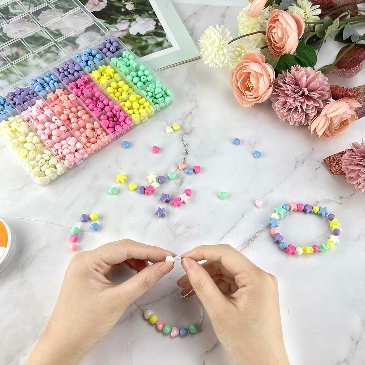 FJGSXOME 720Pcs Candy Color Acrylic Heart Beads Star and round Beads, Colorful Assorted Plastic Pastel Circle Shape Cute Loose Beads Bulk for Bracelets Jewelry Making DIY Crafts Necklace image number 4