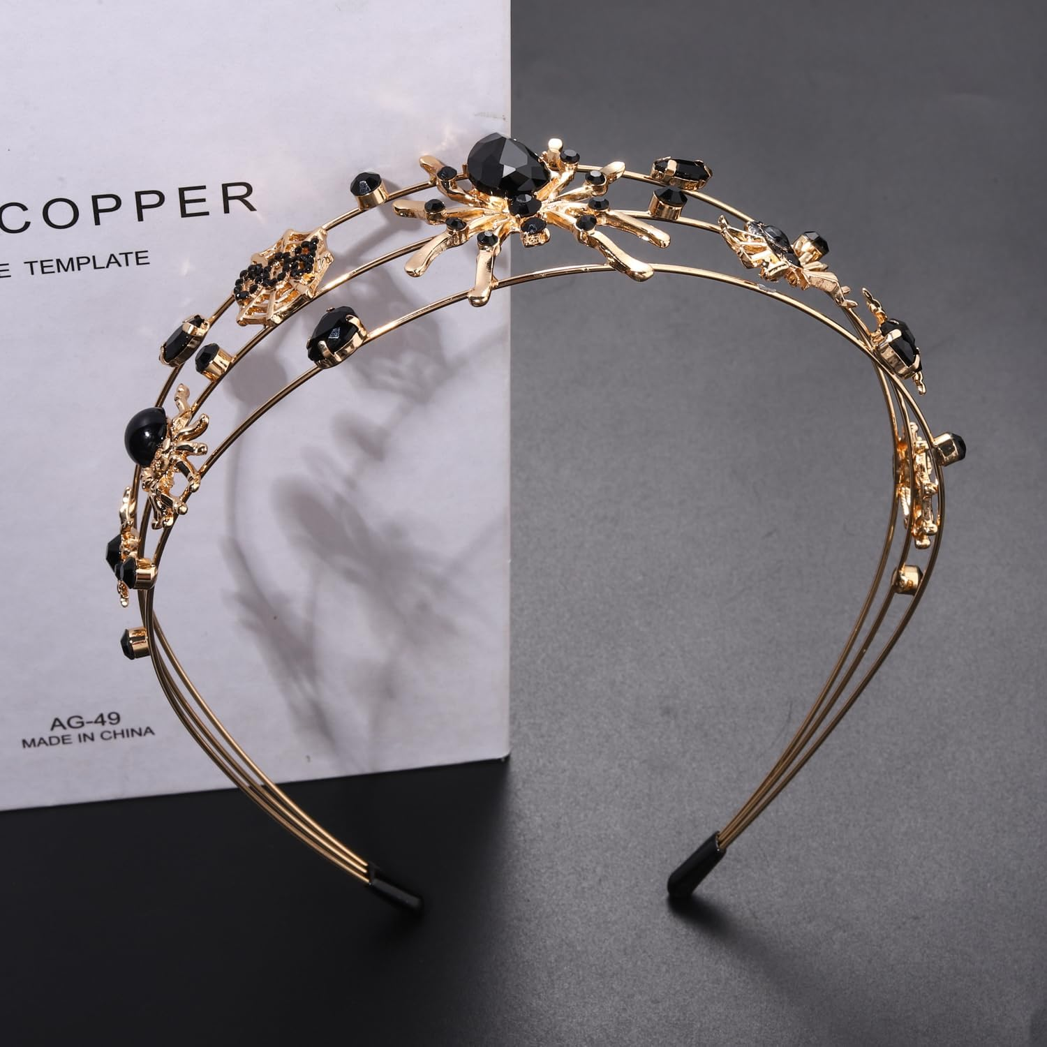 HEIDKRUEGER Halloween Headband for Women Crystal Spider Hairband Wide Alloy Gold Halloween Hair Hoop Accessories image number 4