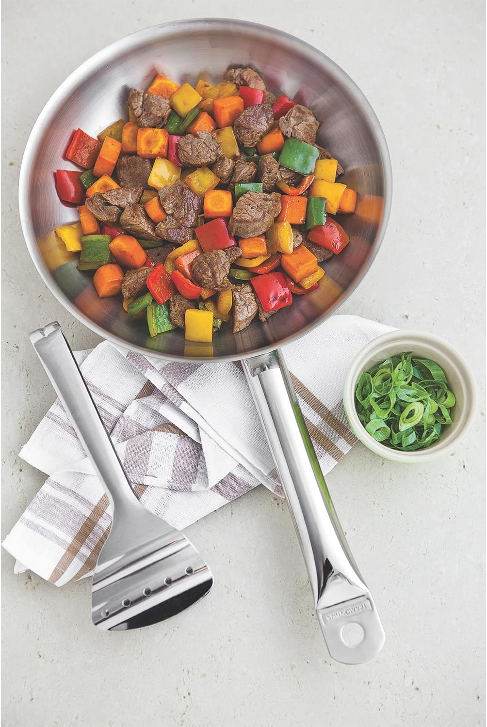 Tramontina 62635260 Professional Stainless Steel 26 Cm Frying Pan, 2 Litre Capacity image number 5