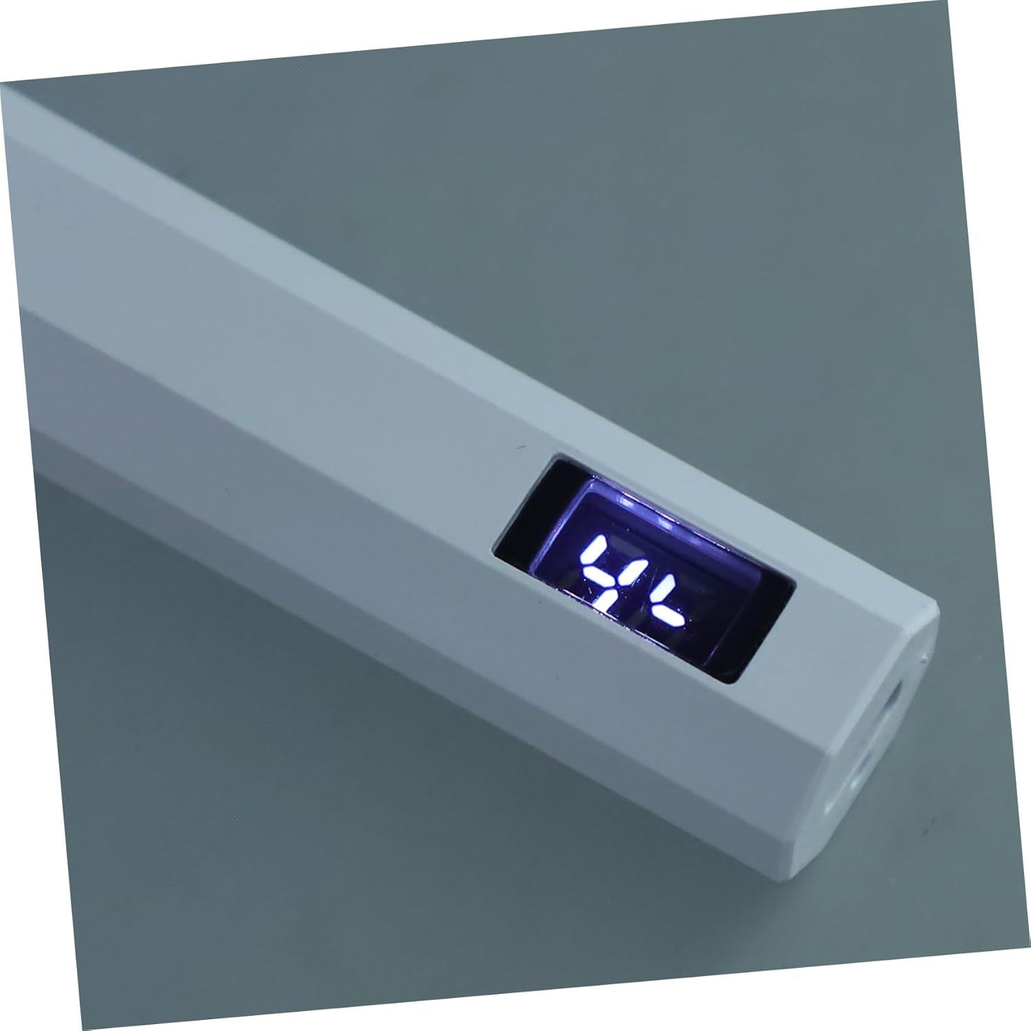 ELAYARD Portable Mini Nail Lamp Handheld Gel Nail Light with Digital Display for Quick Drying Compatible with Gel Polishes and Extensions for Home Salon and Travel Use image number 4