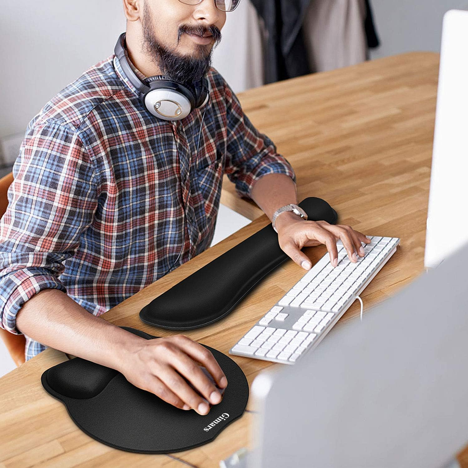 Gimars Ergonomic Mouse Pad Wrist Support, Upgrade Enlarge Superfine Fibre Soft Smooth Keyboard Wrist Rest, Comfortable Memory Foam Wrist Rest for Computer, Laptop, Mac, Gaming, Office and Pain Relief image number 5