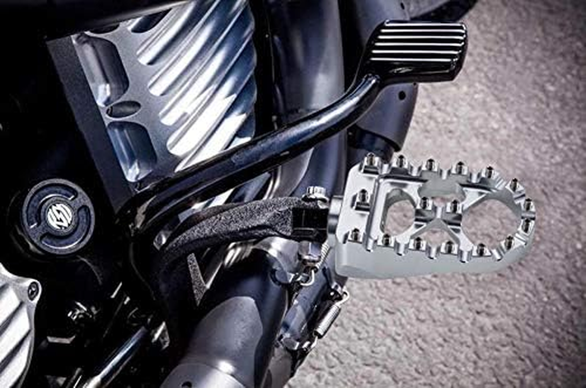 CNC Wide Foot Pegs 360&deg; Roating MX Chopper Bobber Style for Harley Dyna Sportster Fatboy Iron 883,Silver image number 3