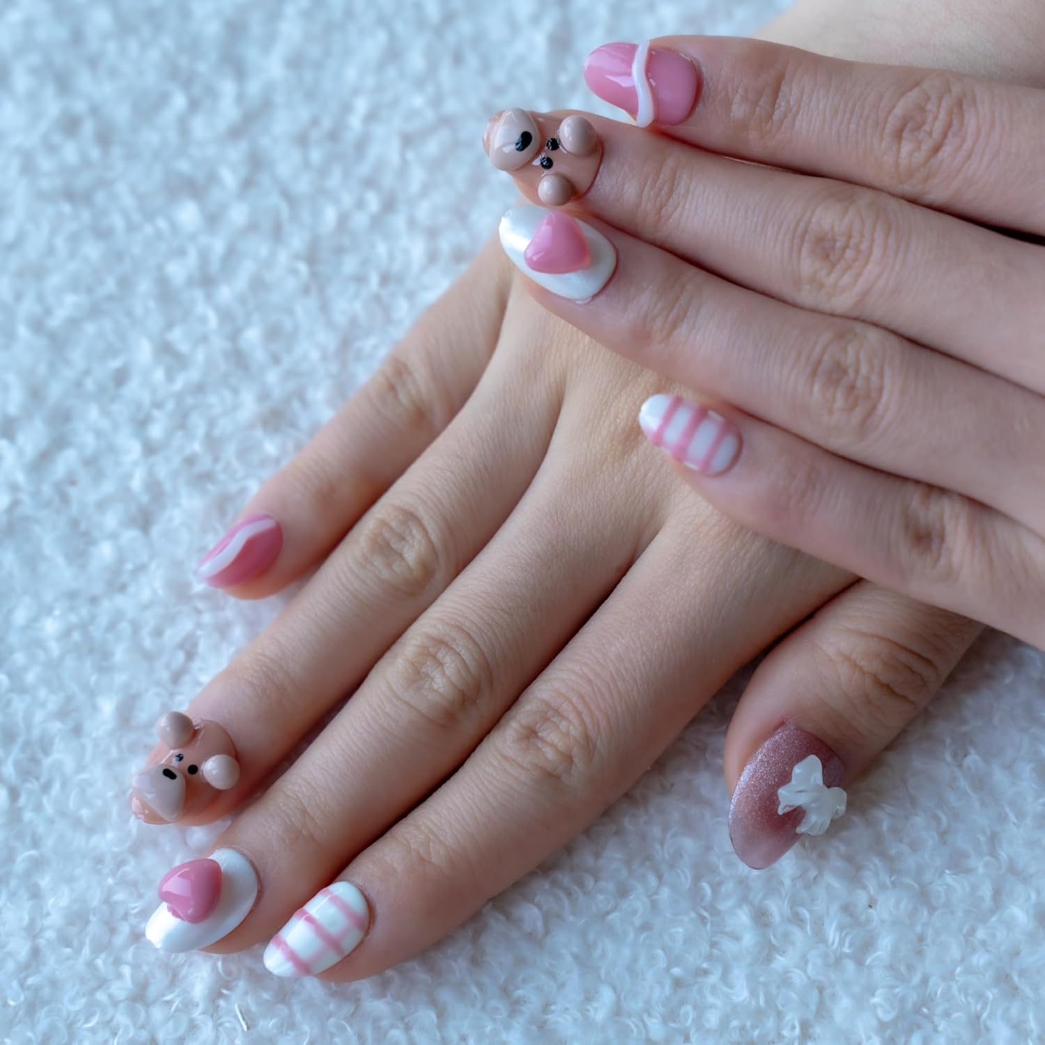 Sun&Beam Nails Handcrafted Short round Press-On Nails in Brown White and Pink 3D Glitter Bear Design with Adhesive Pads 10 Pieces (#167 L) image number 7