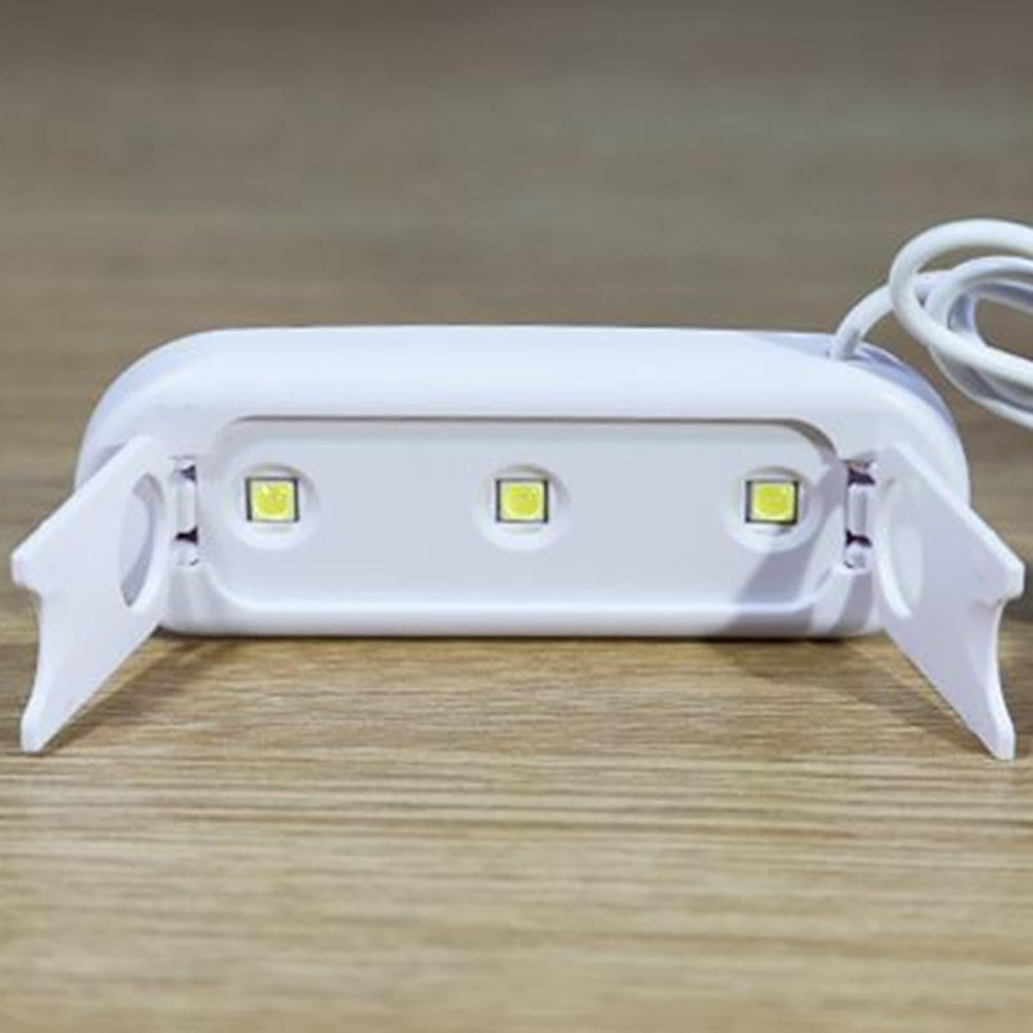 YRTUOP Nail UV Light - Safe LED Nail Lamp, Fast Drying Gel Nails, White, ABS Material, 6 LED Lights, Tabletop, USB Powered image number 4