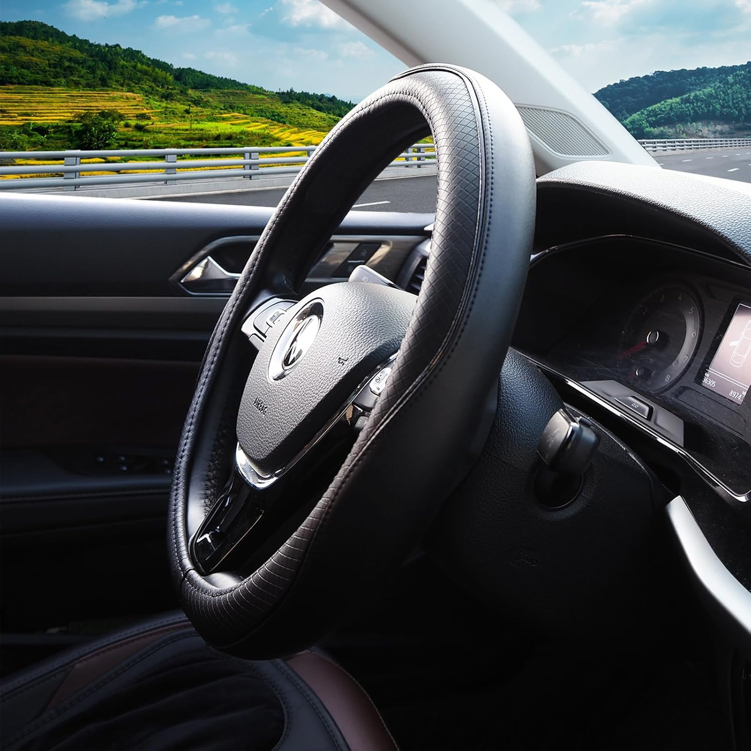 Nappa Leather Car Steering Wheel Cover, anti Slip, Thin, Breathable, Odor-Free, Universal 14.5-15 Inches Fit, Car Steering Wheel Cover Full Surround Aeecssories (Black-Nappa Leather) image number 1