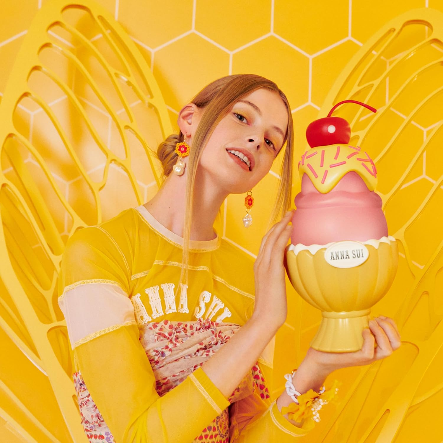 Anna Sui Sundae Mellow Yellow Women Edt 50 Ml image number 2